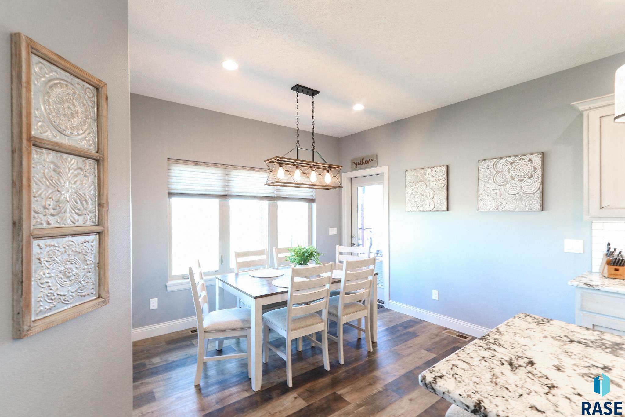 2820 E Augusta Cir