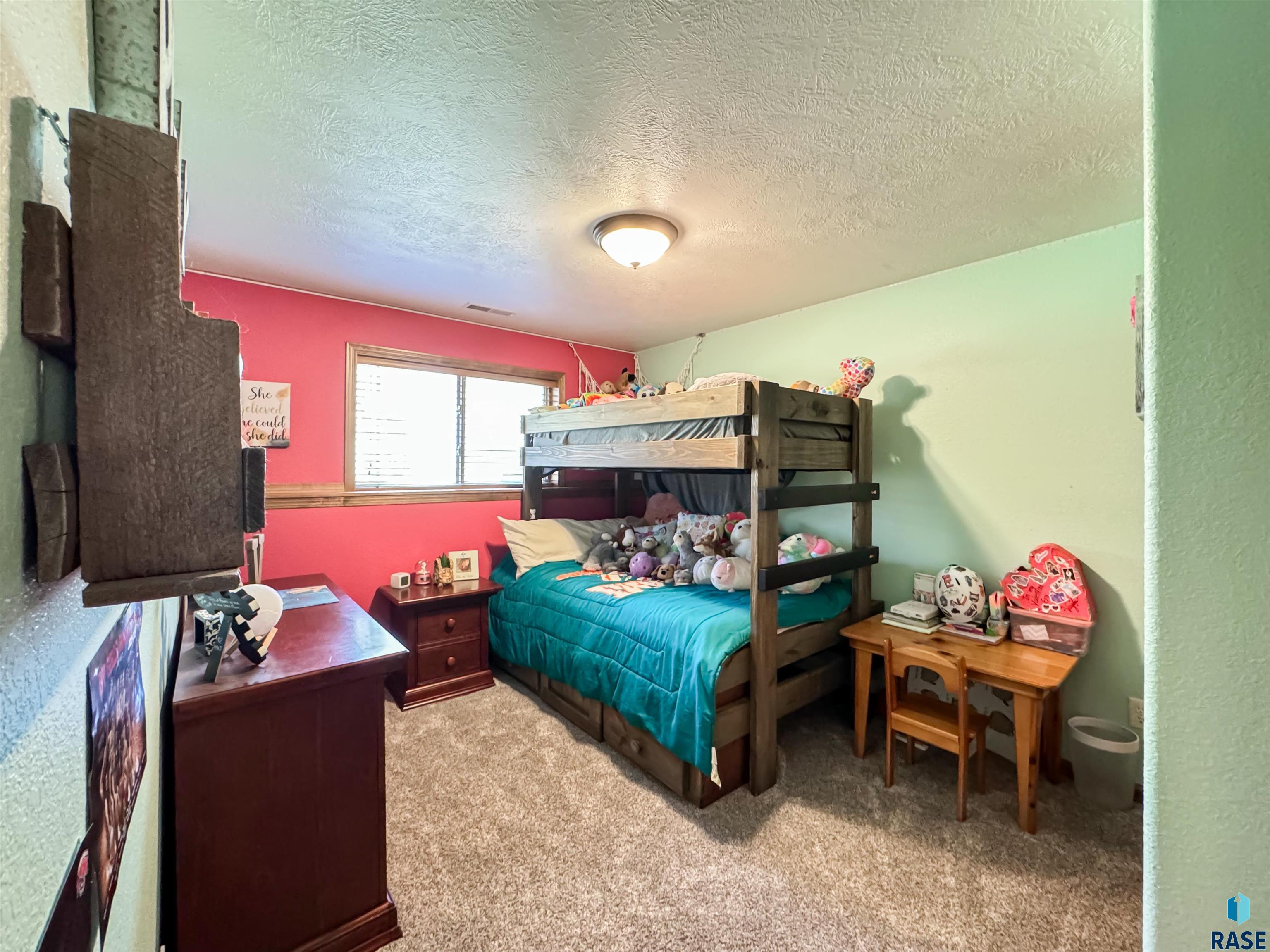 209 S Summer Ave