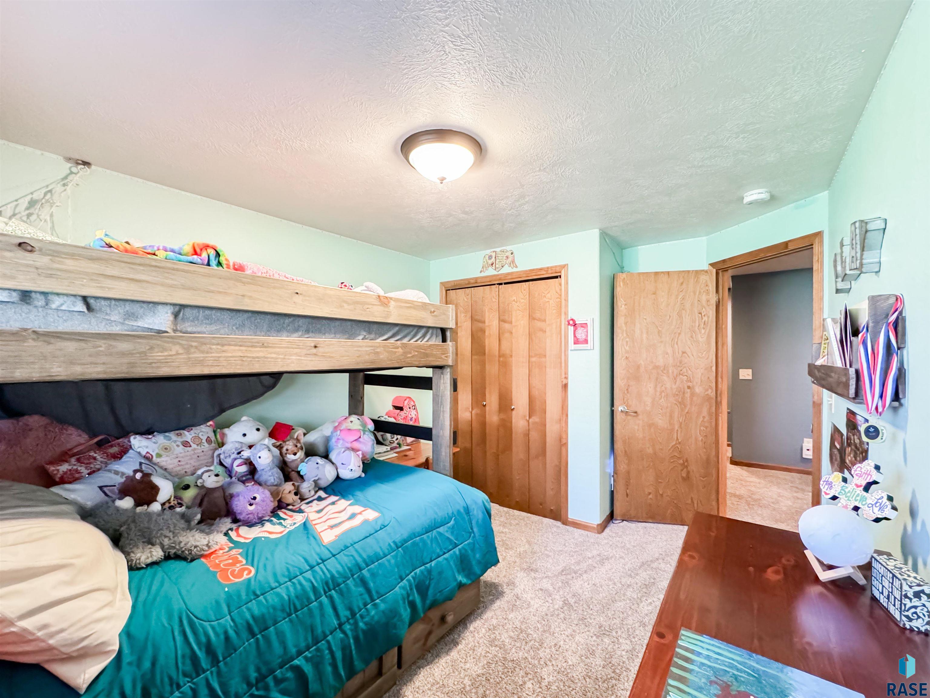 209 S Summer Ave