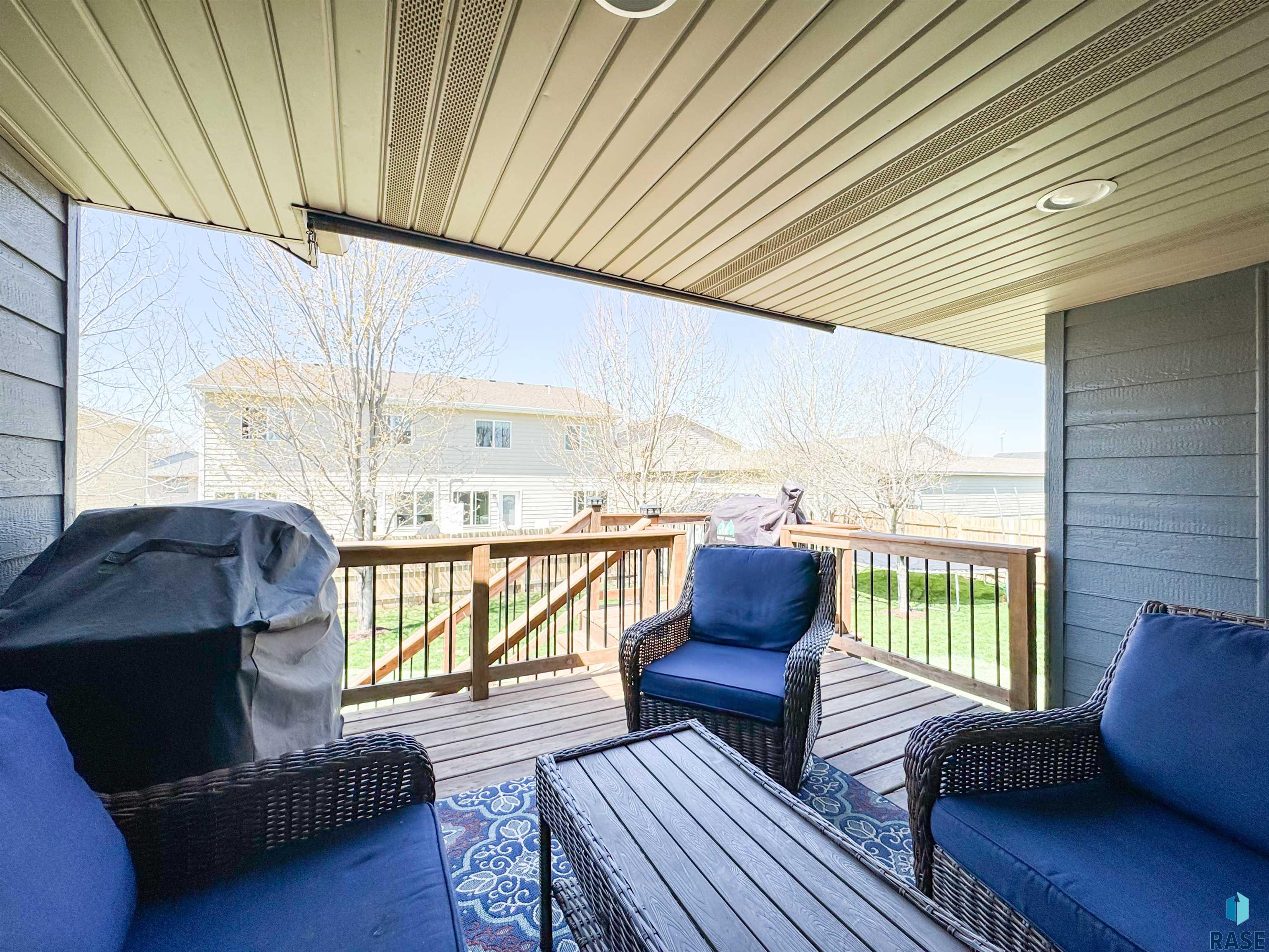 209 S Summer Ave
