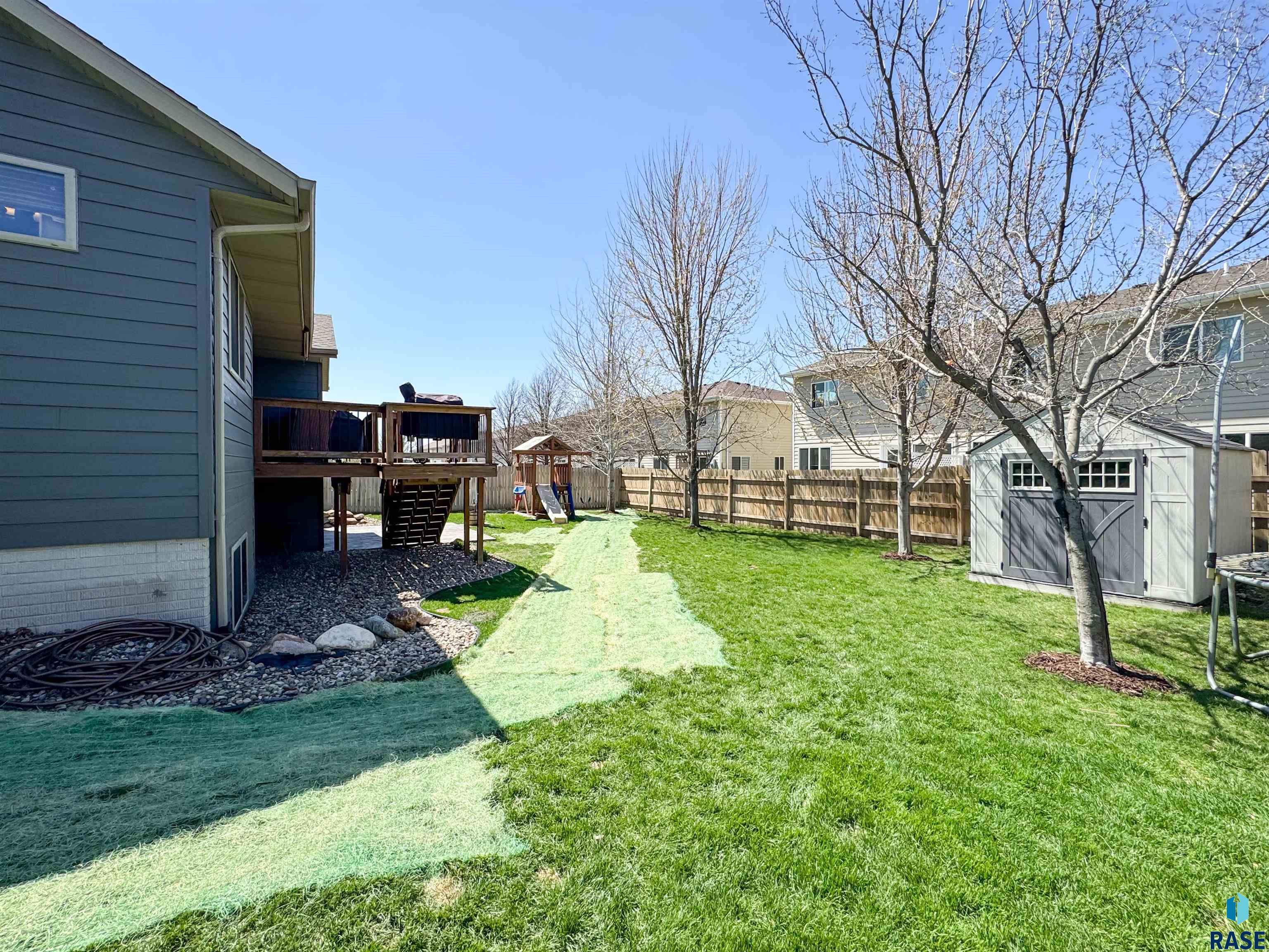 209 S Summer Ave