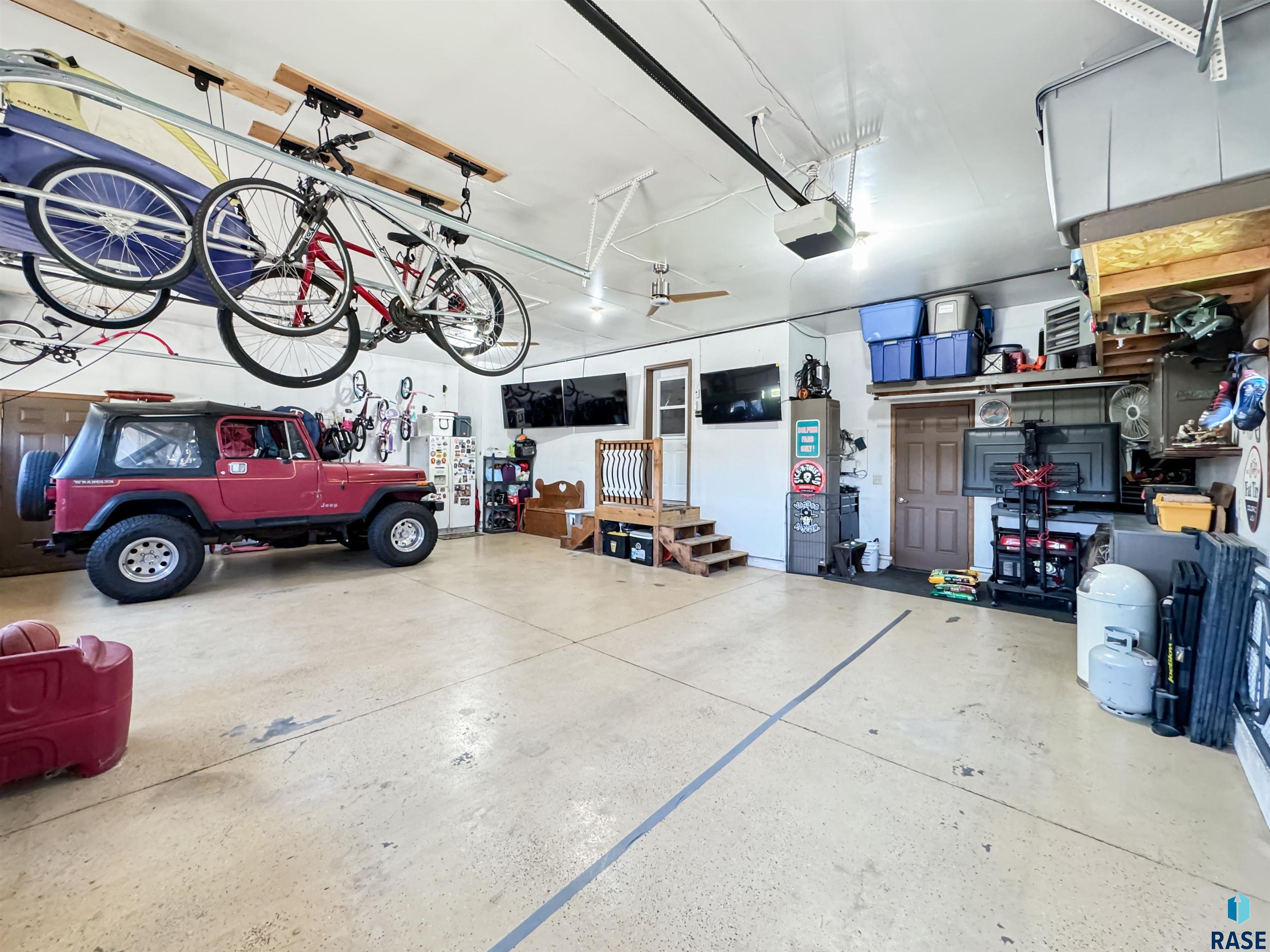 209 S Summer Ave