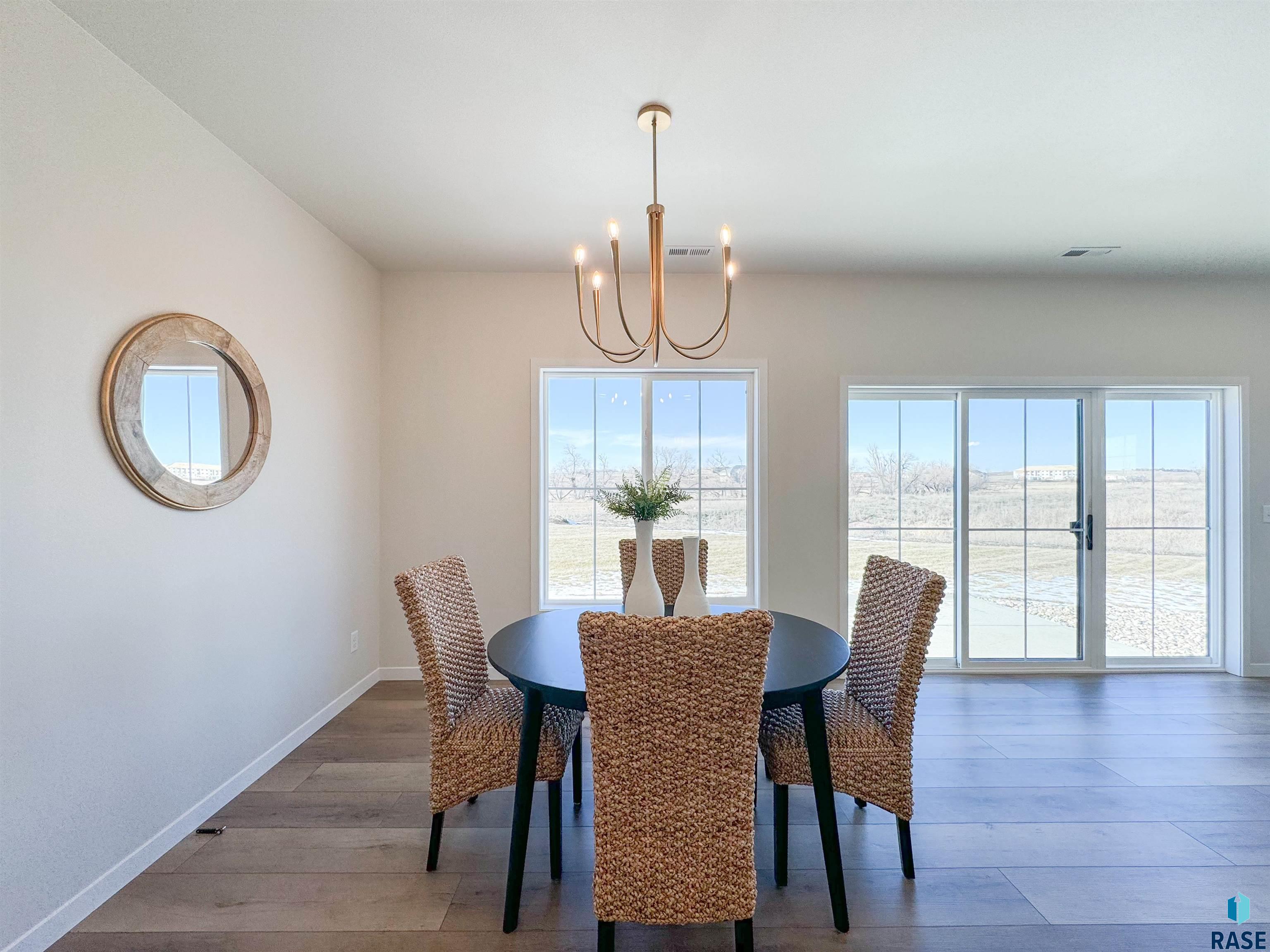 5524 W Liberator Cir