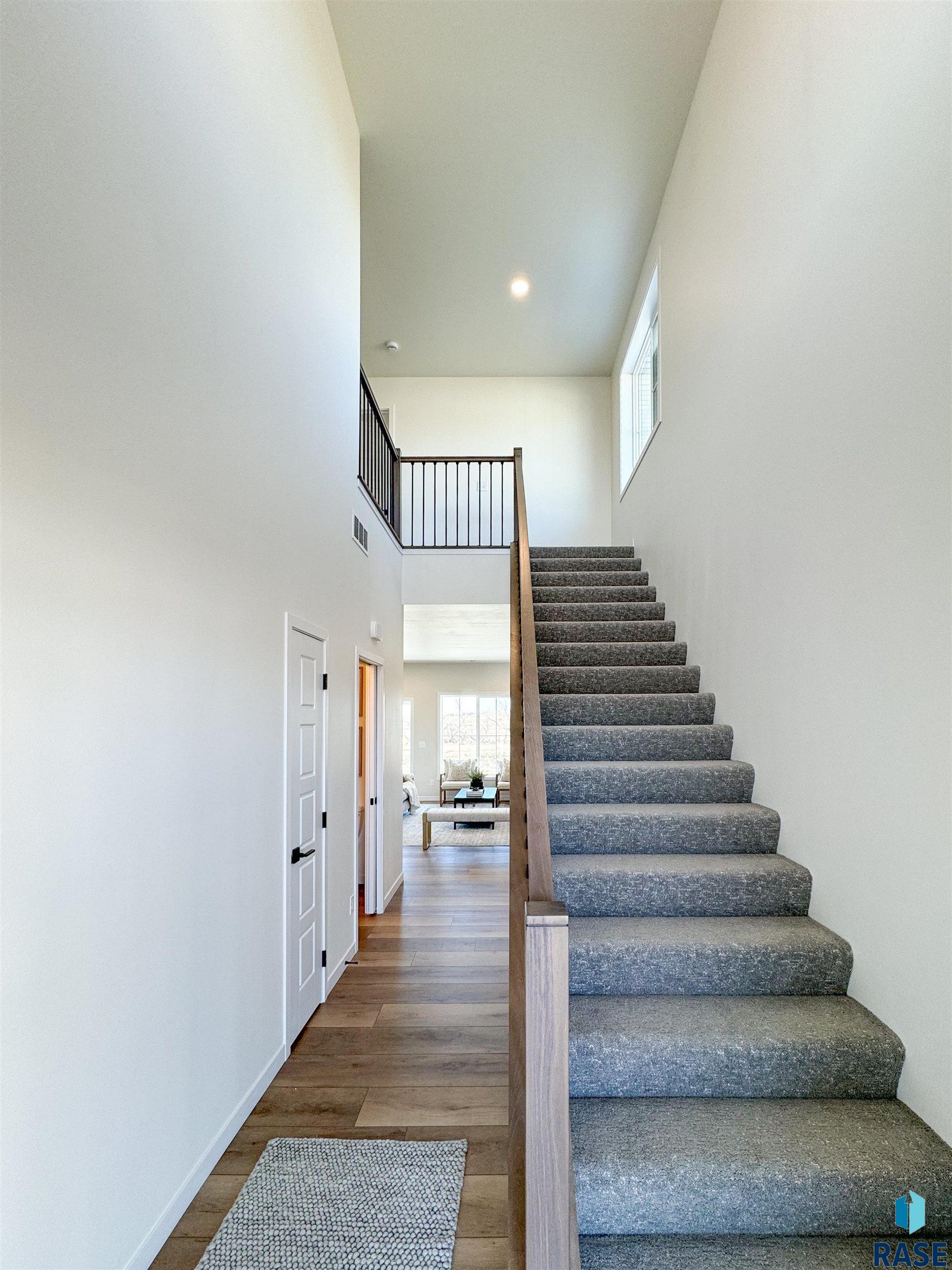 5524 W Liberator Cir