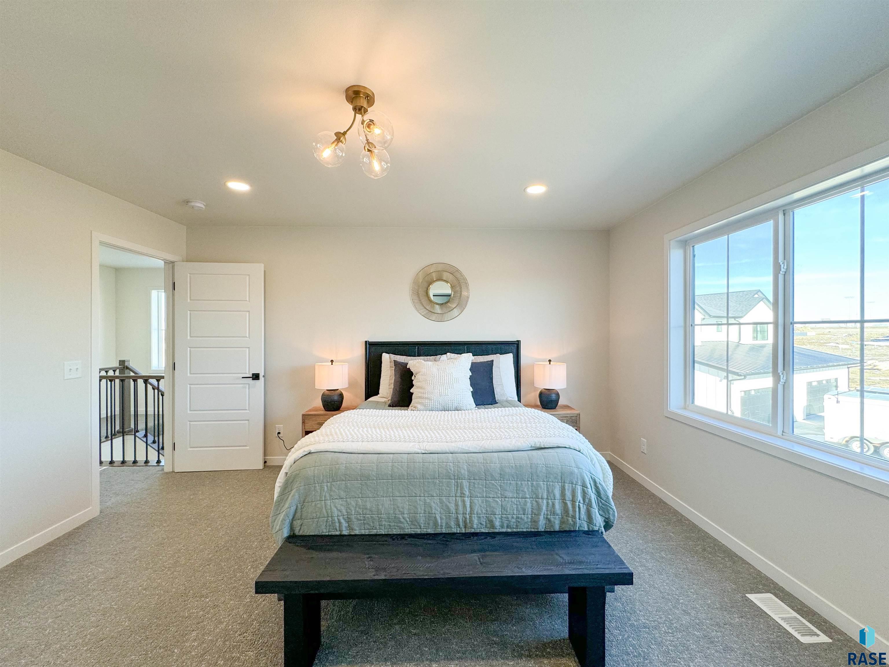 5524 W Liberator Cir