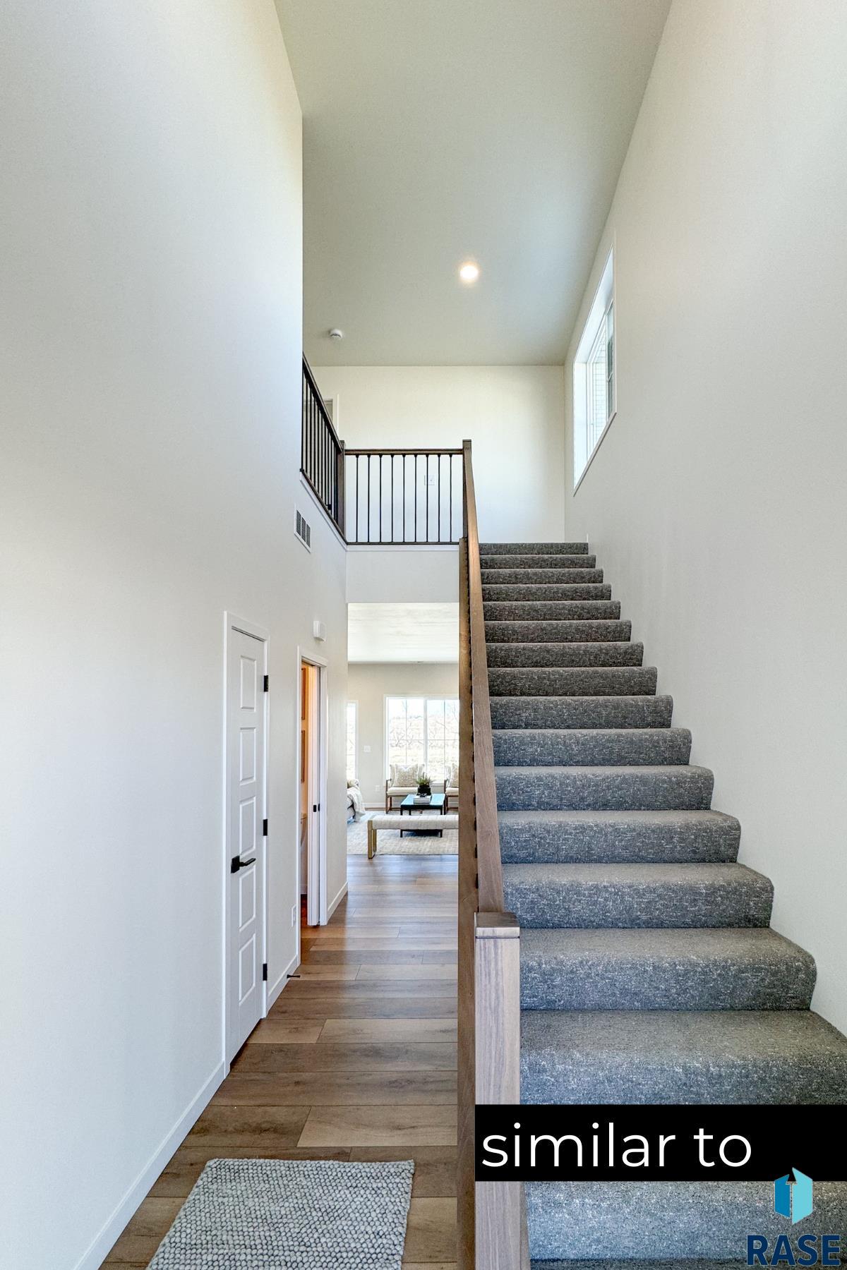 5526 W Liberator Cir