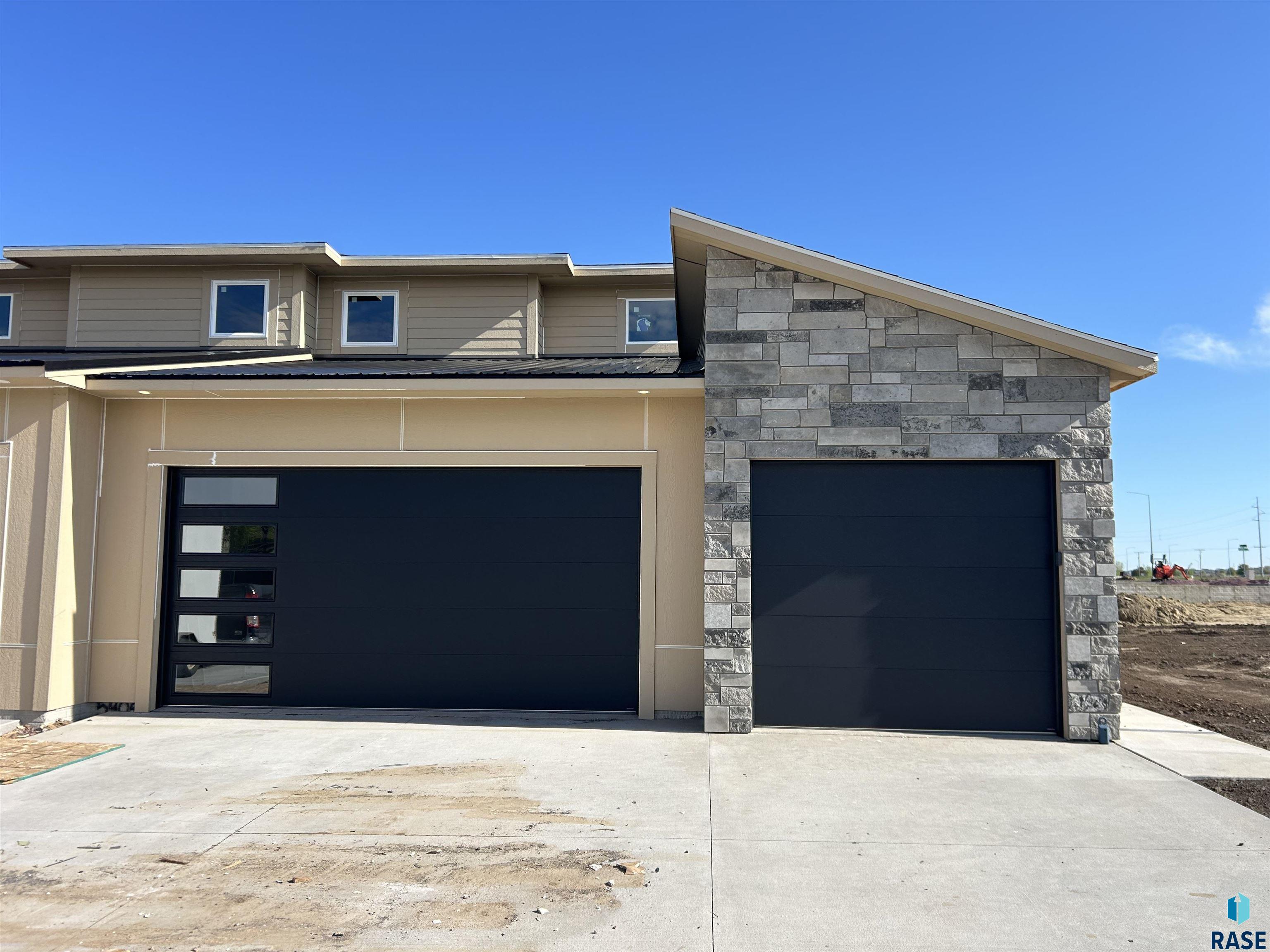 5406 W Liberator Cir