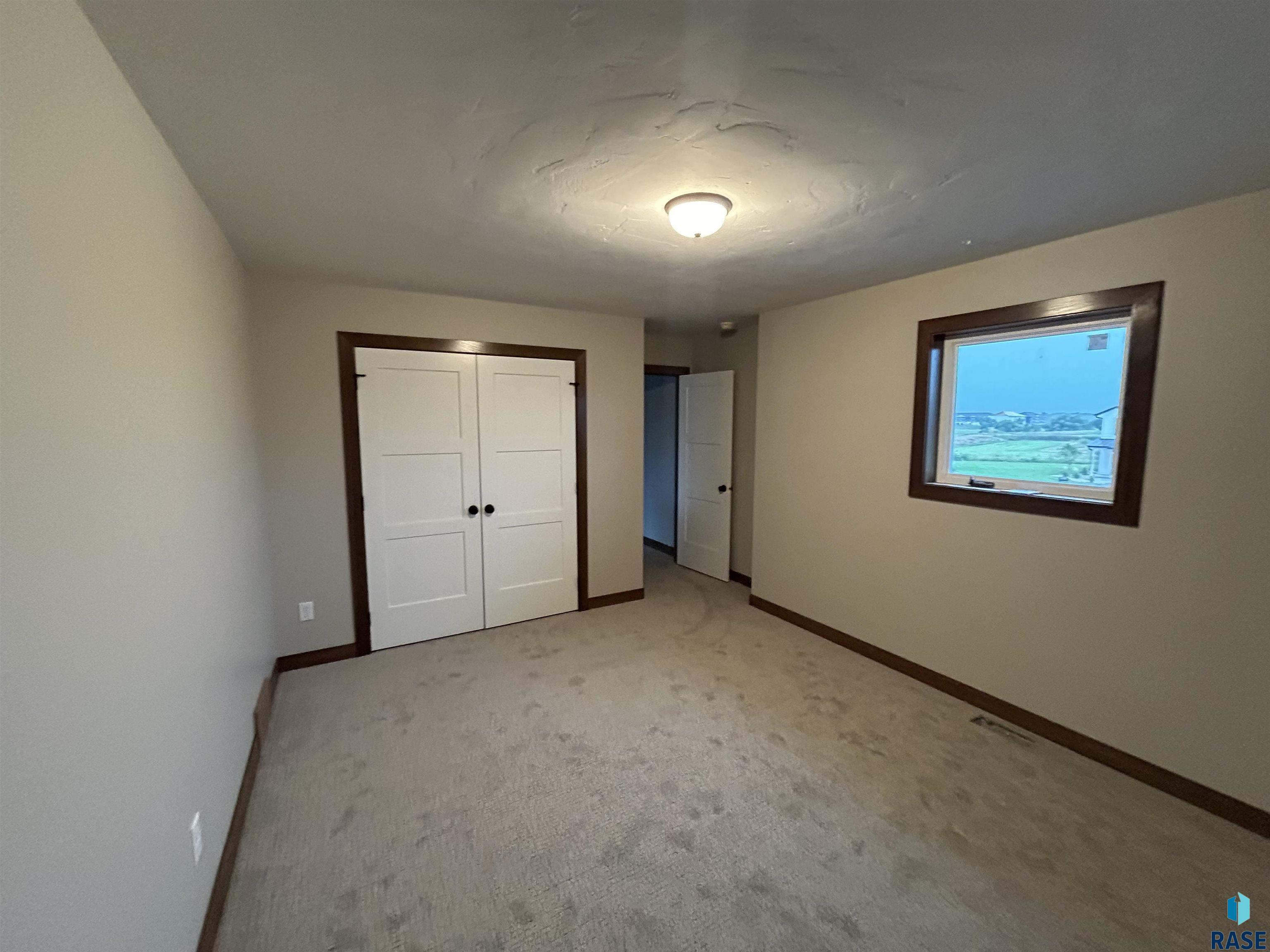 5519 W Liberator Cir