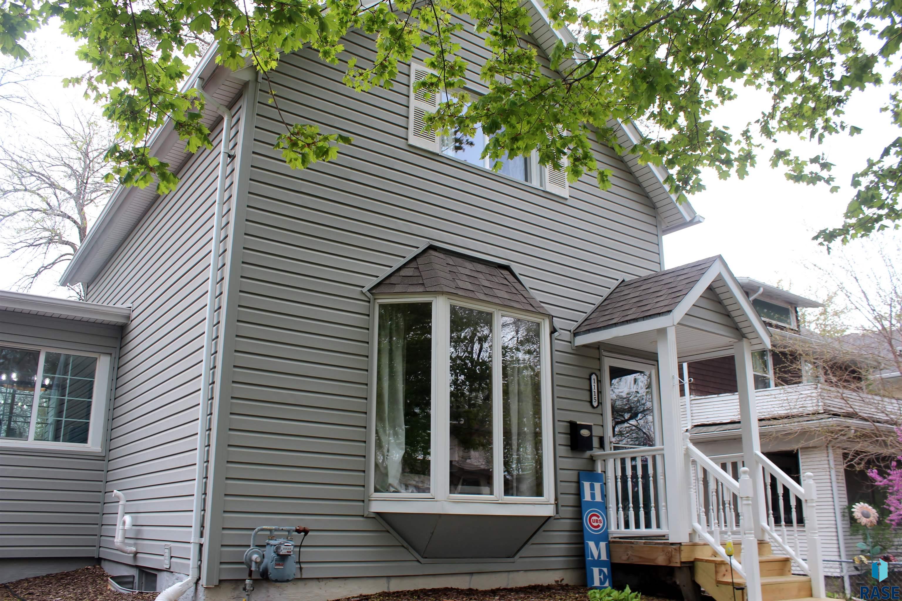 1115 S Dakota Ave