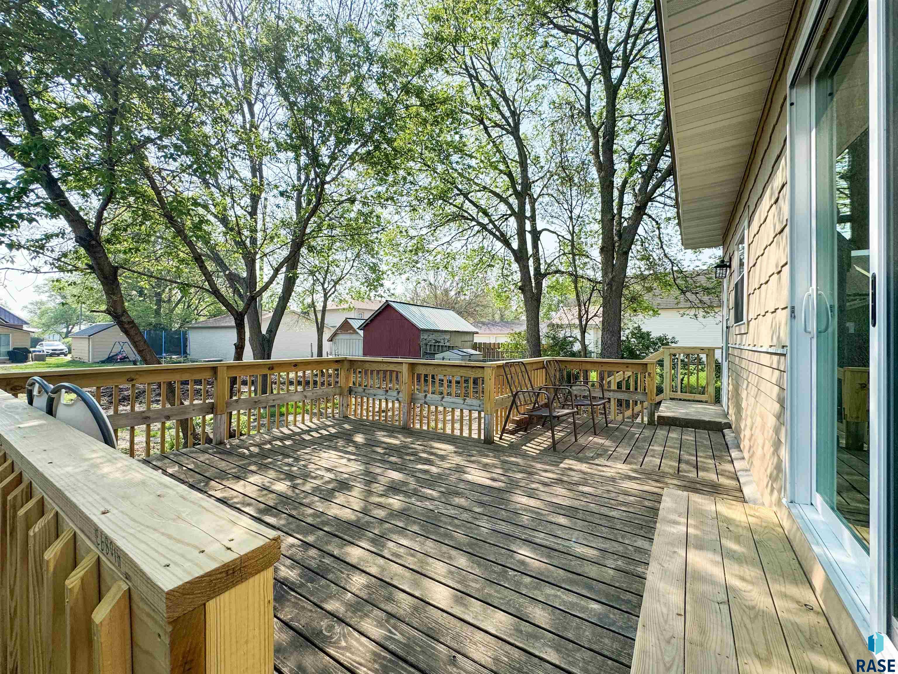 360 N Cherry Ave