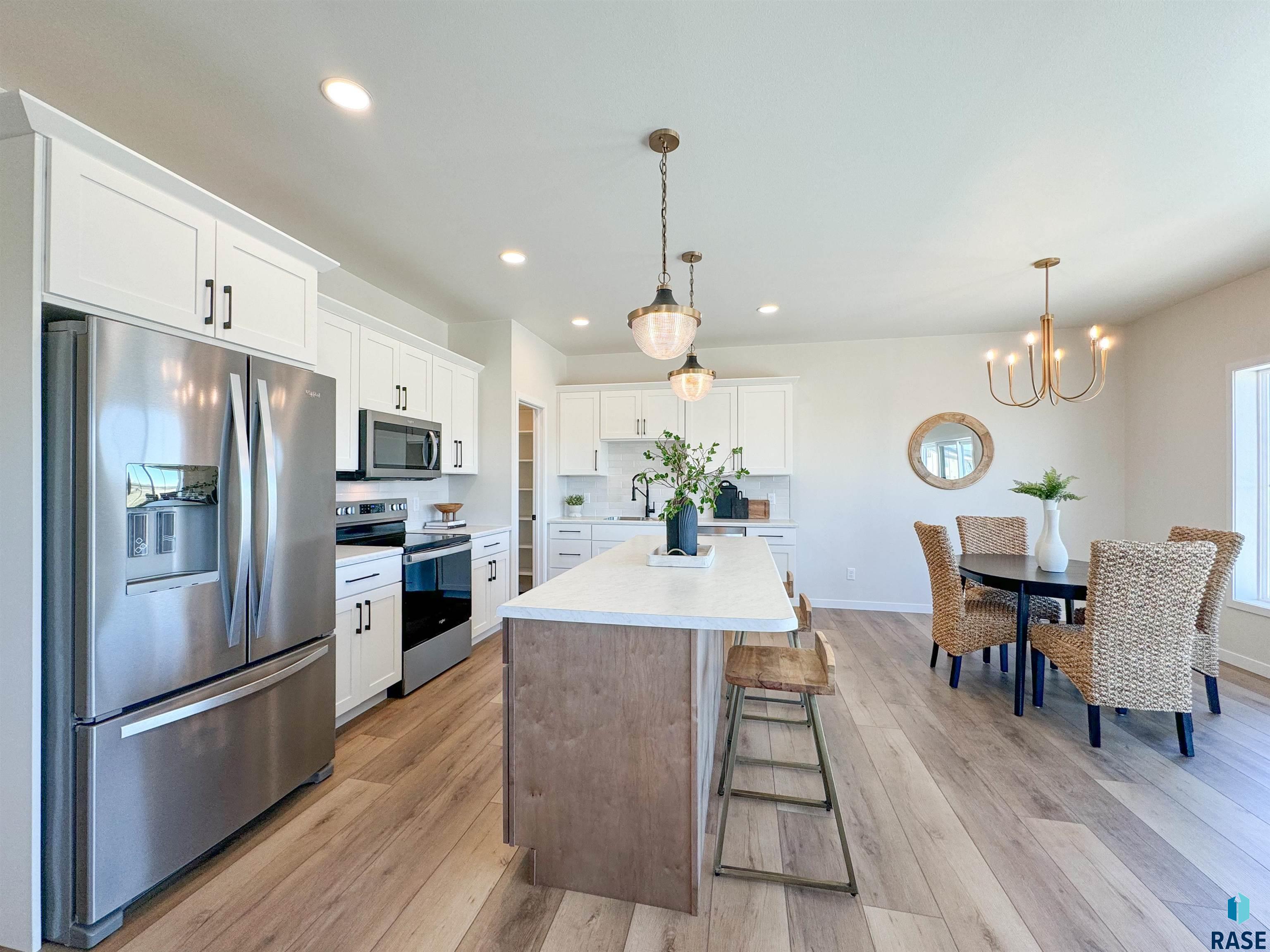 5524 W Liberator Cir