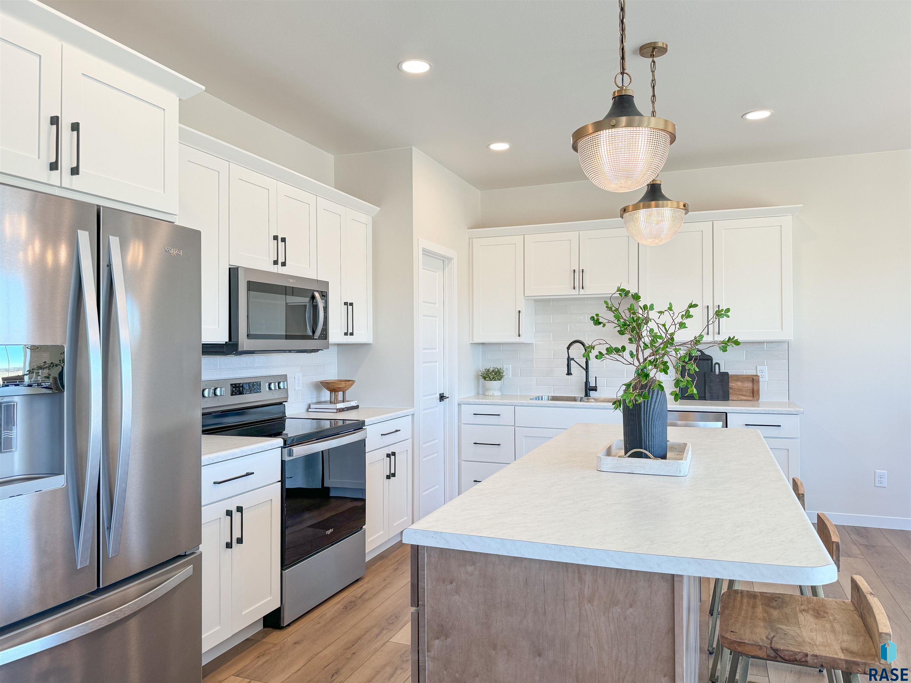 5524 W Liberator Cir