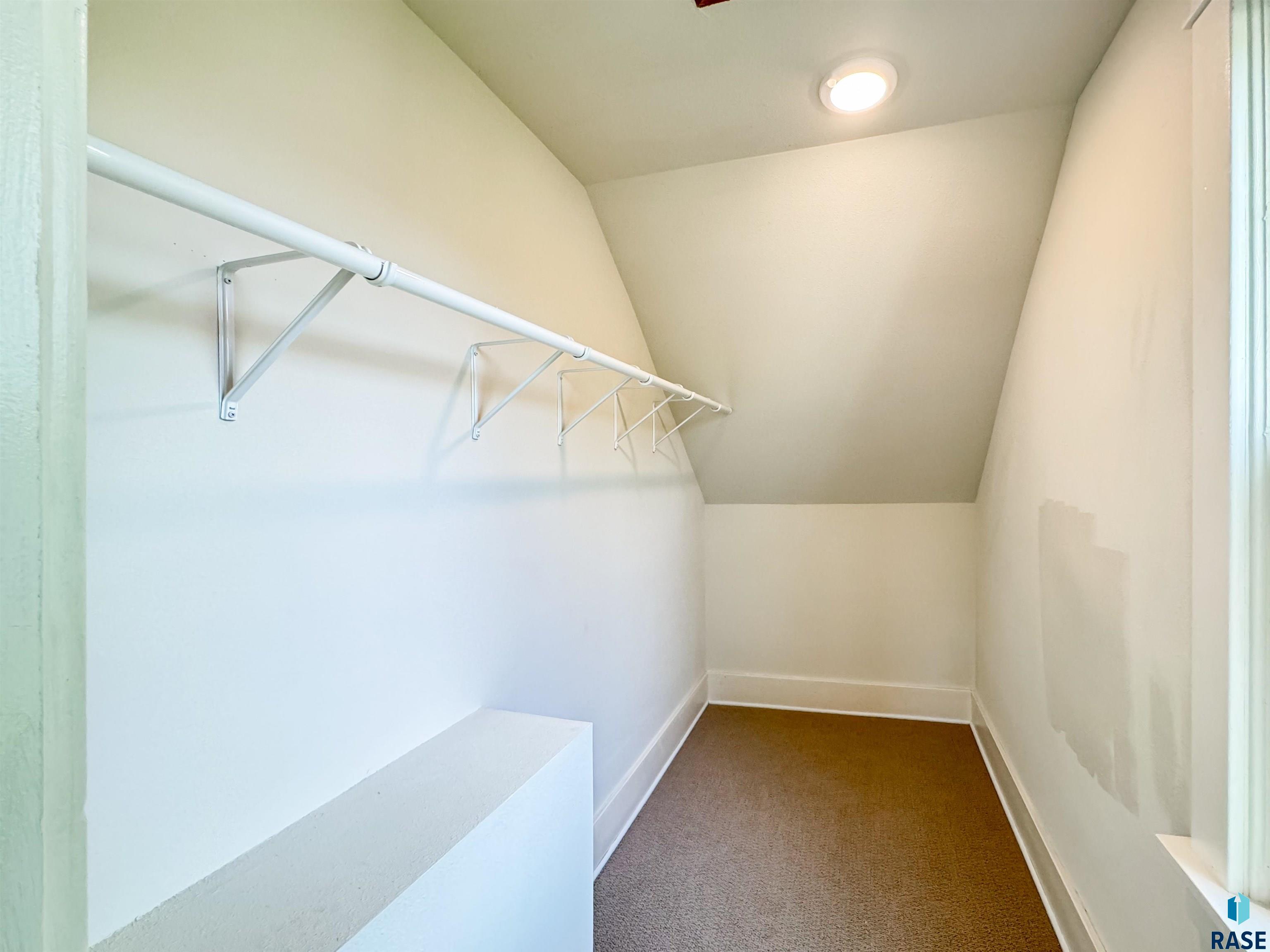 360 N Cherry Ave