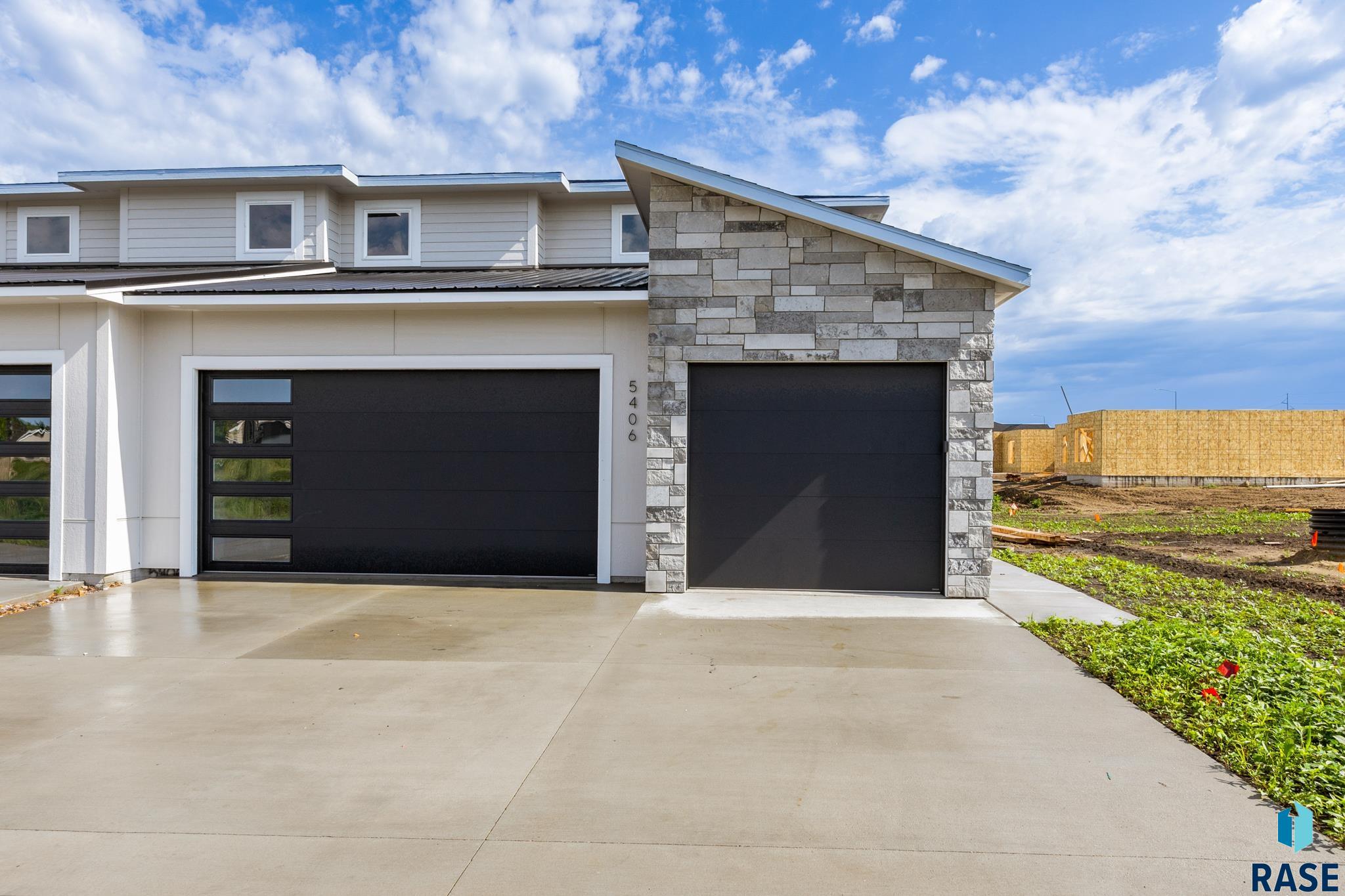 5406 W Liberator Cir