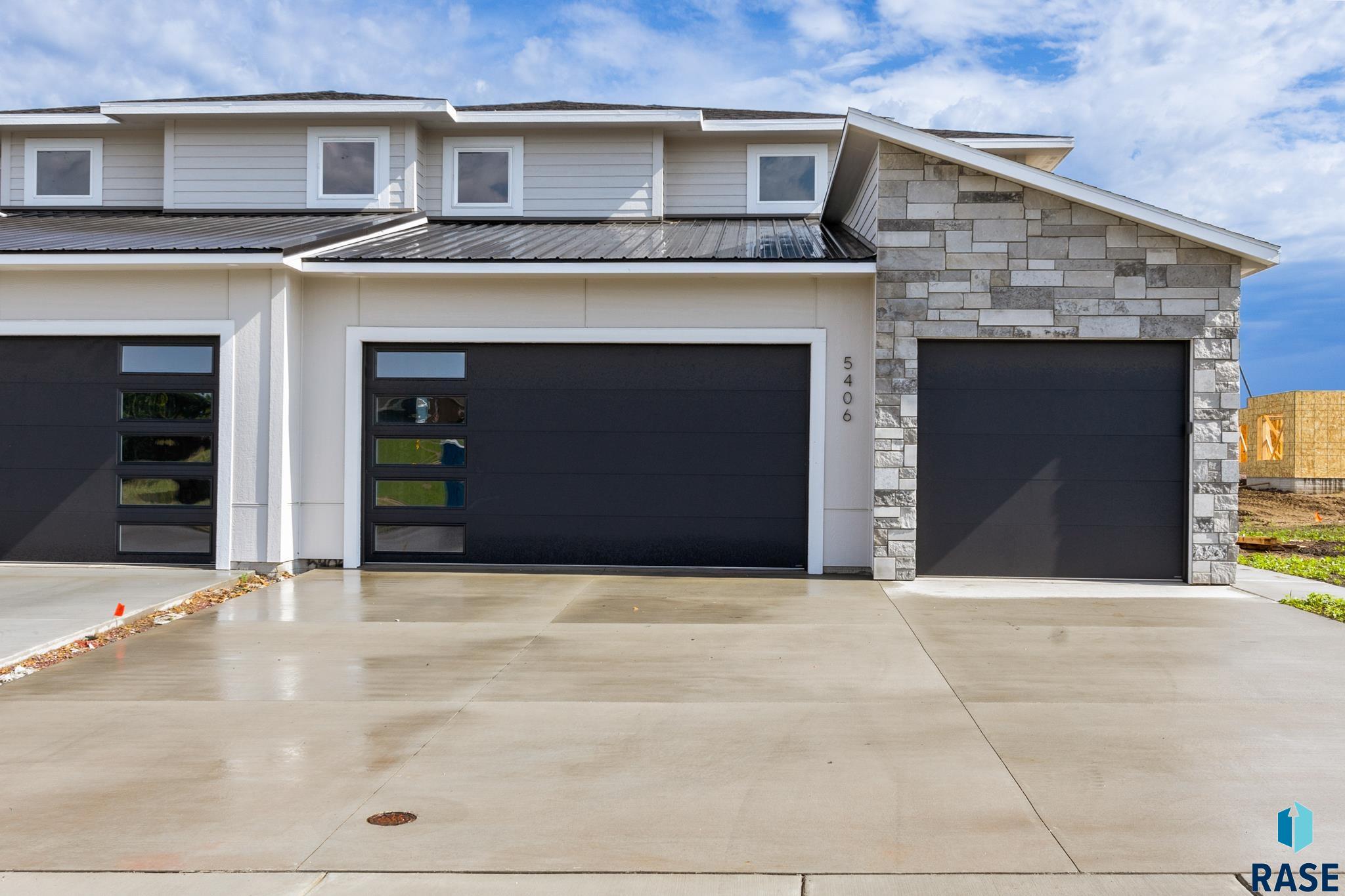 5406 W Liberator Cir