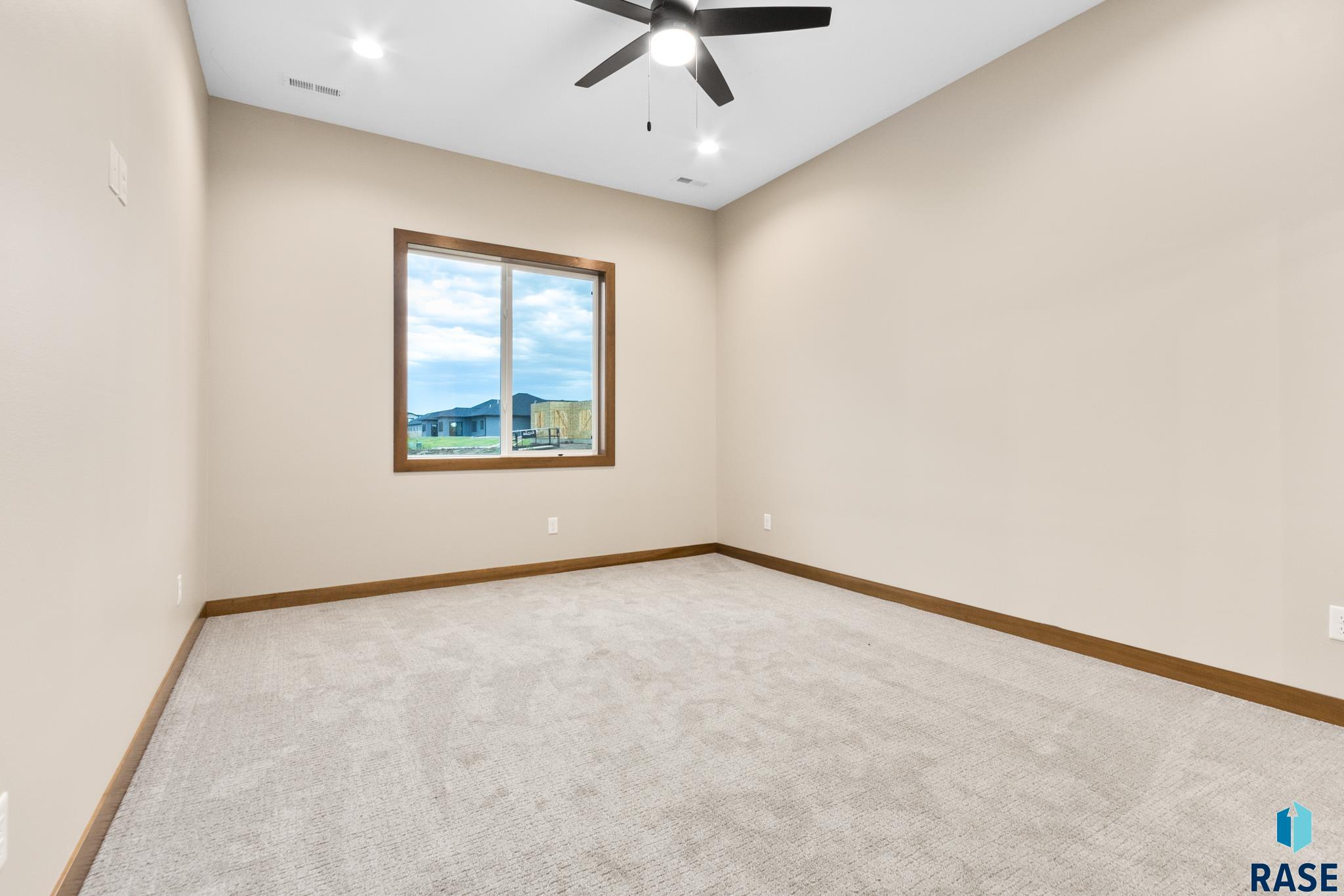 5406 W Liberator Cir