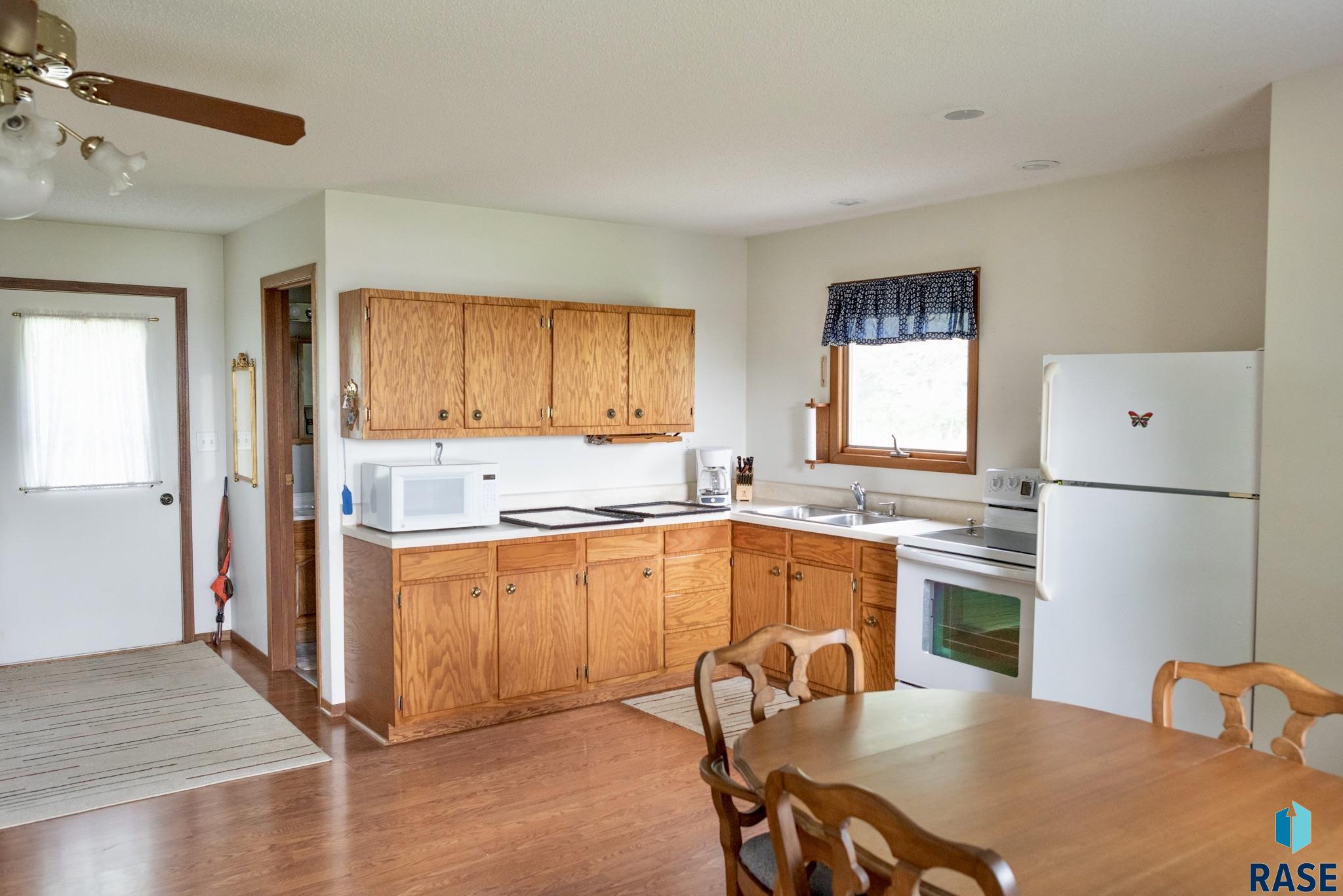 1043 Y Camp Rd