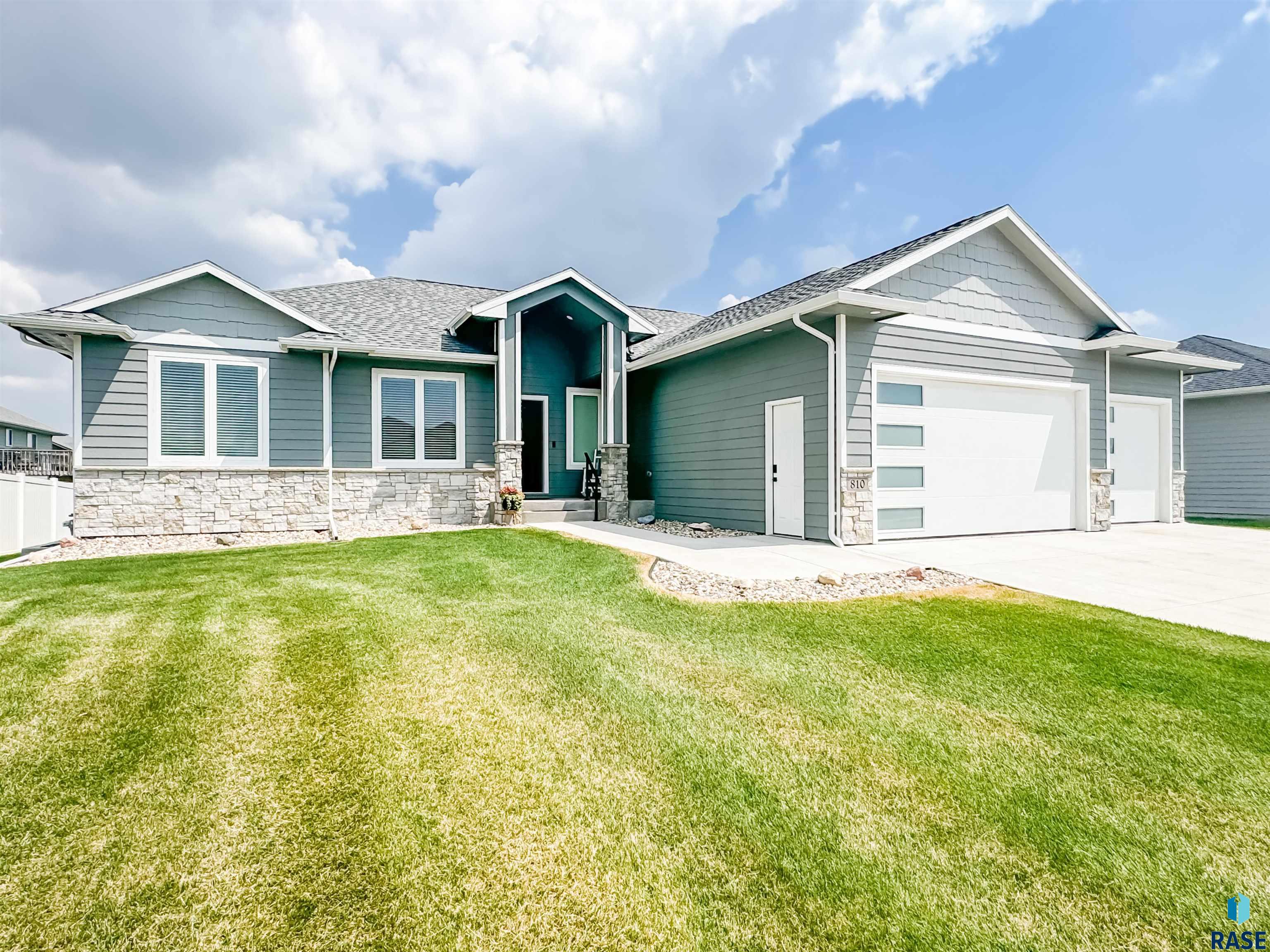 810 Johnson Creek Ct
