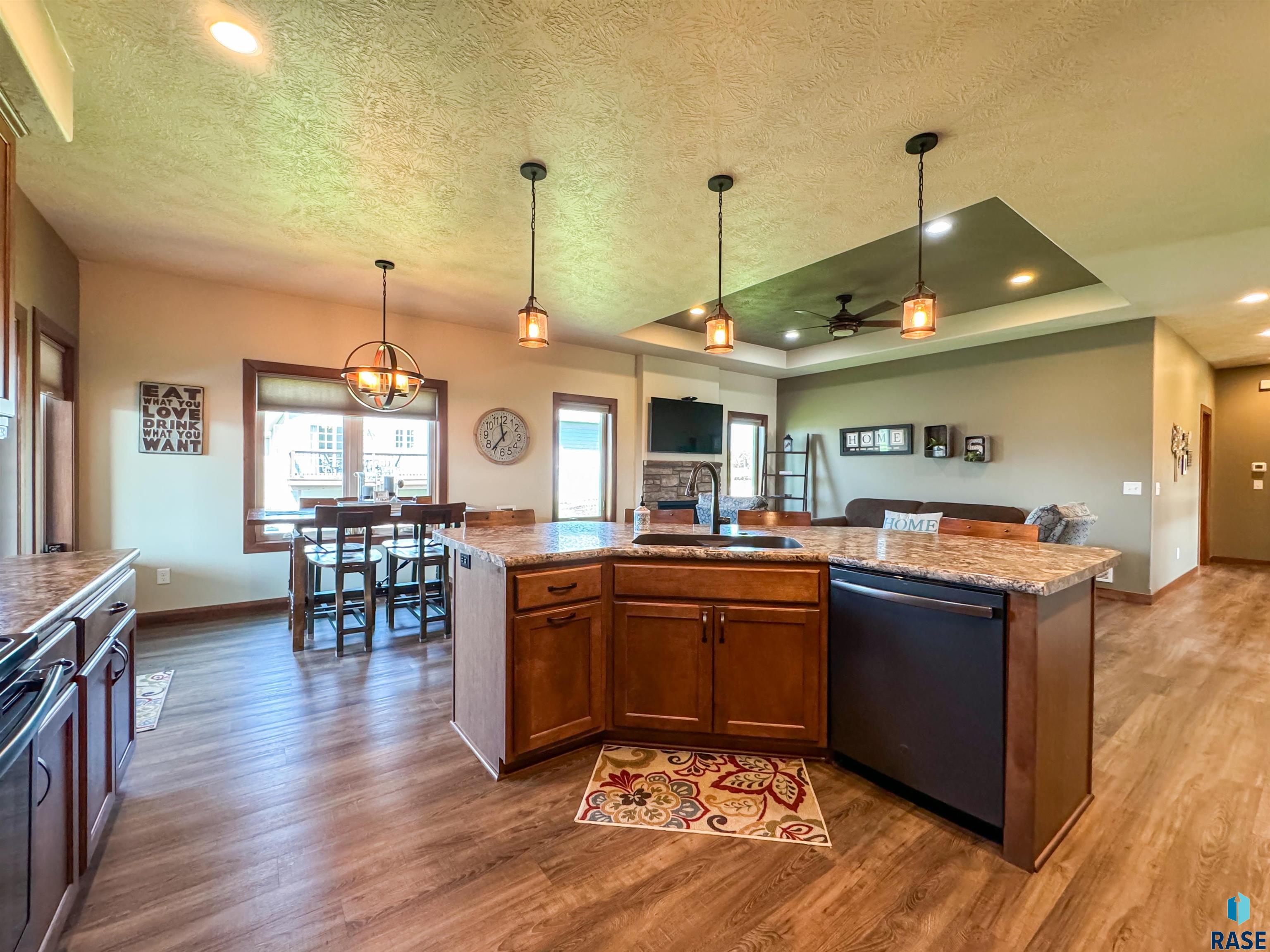 2601 E Sunburst Dr Drive