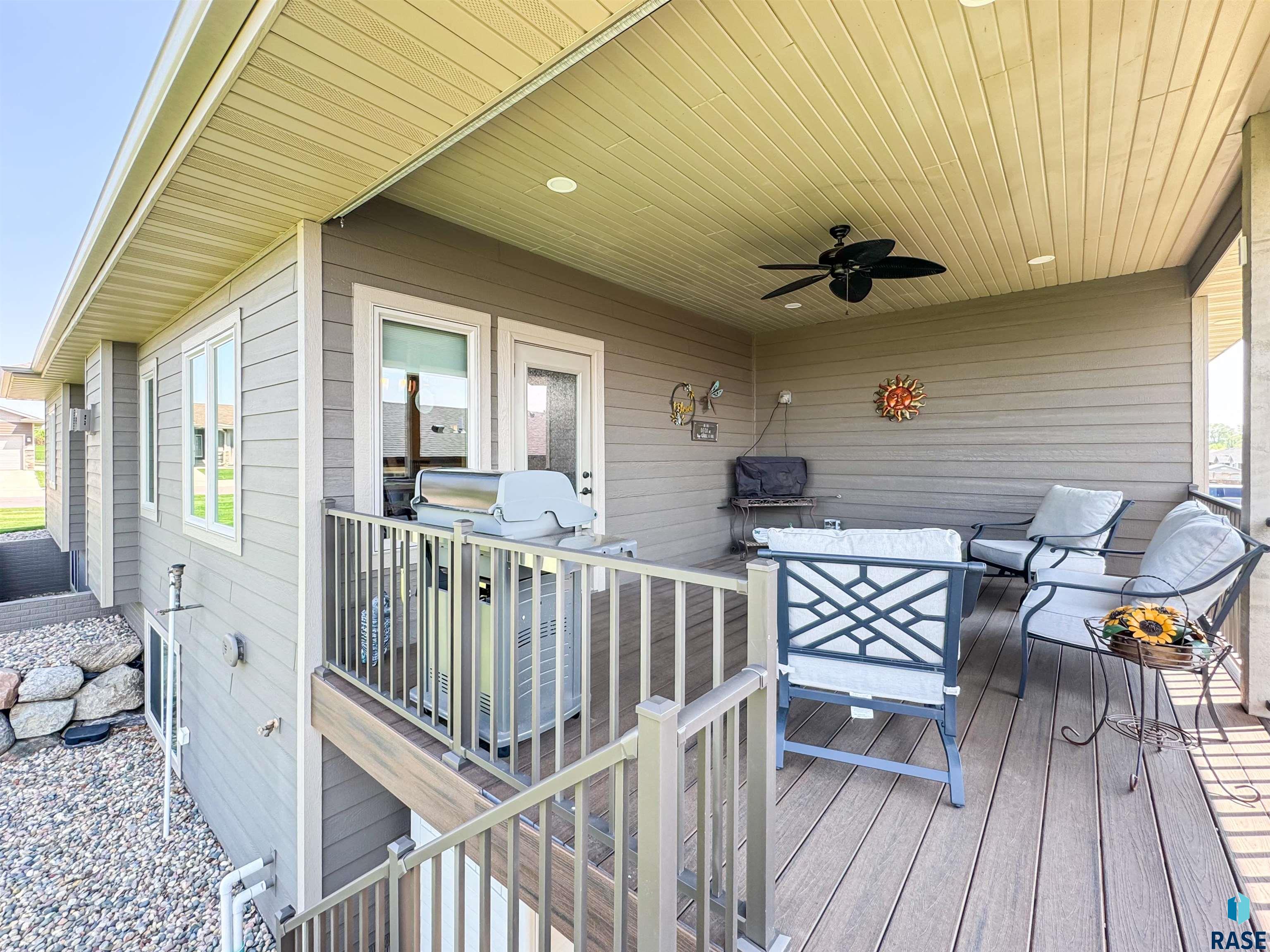 2601 E Sunburst Dr Drive