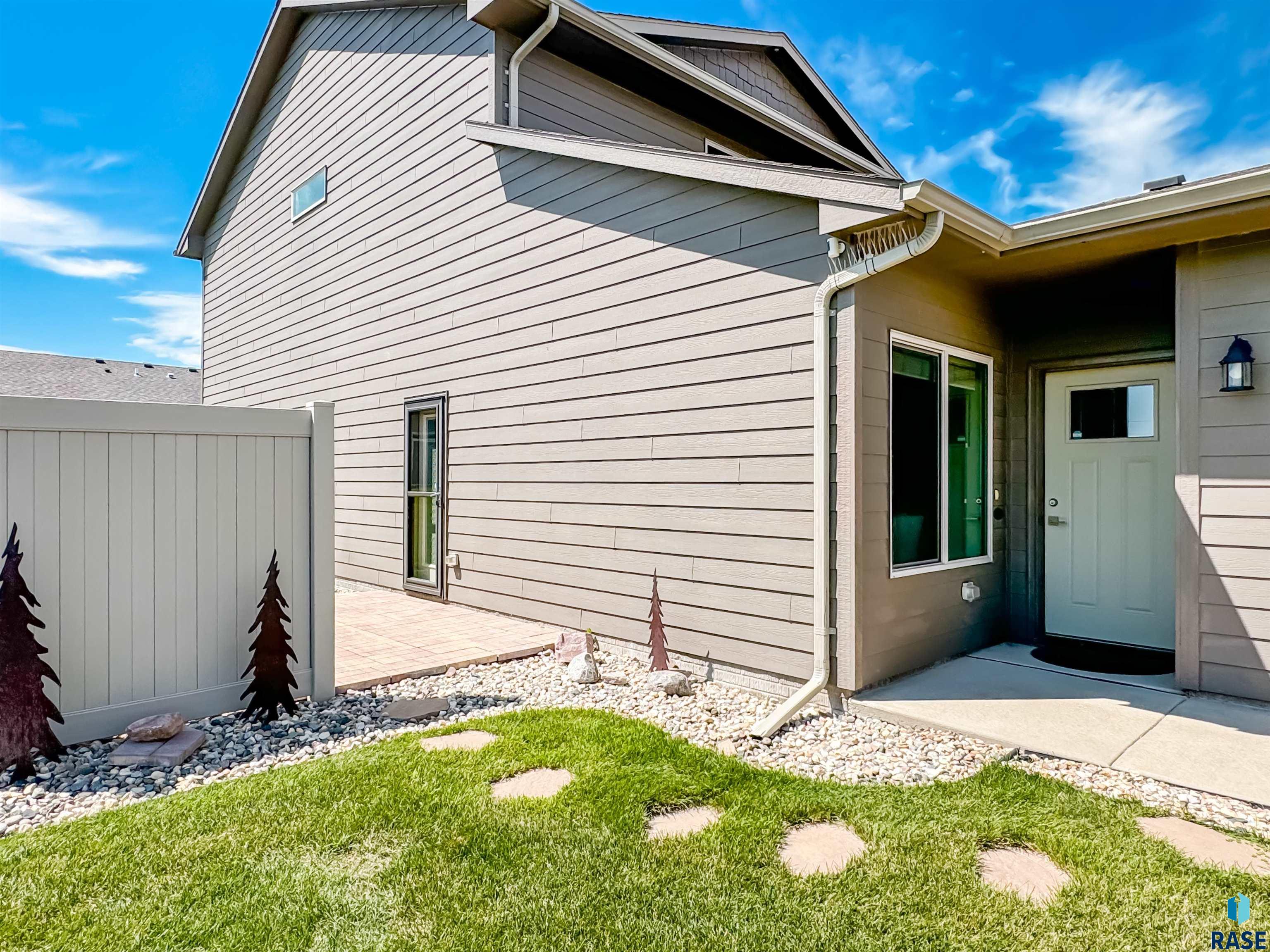 5823 S Bounty Pl