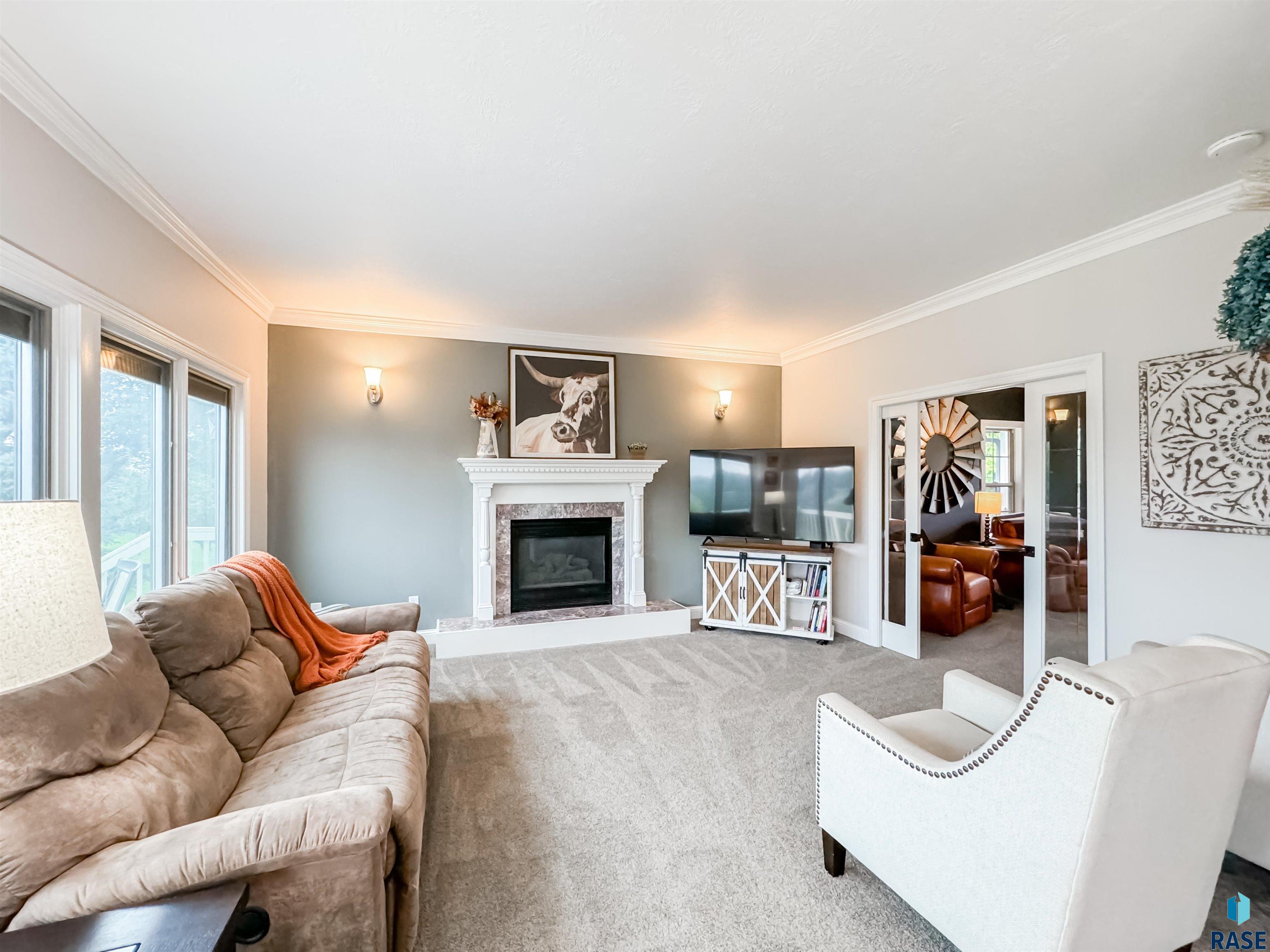 909 S Fawn Ct