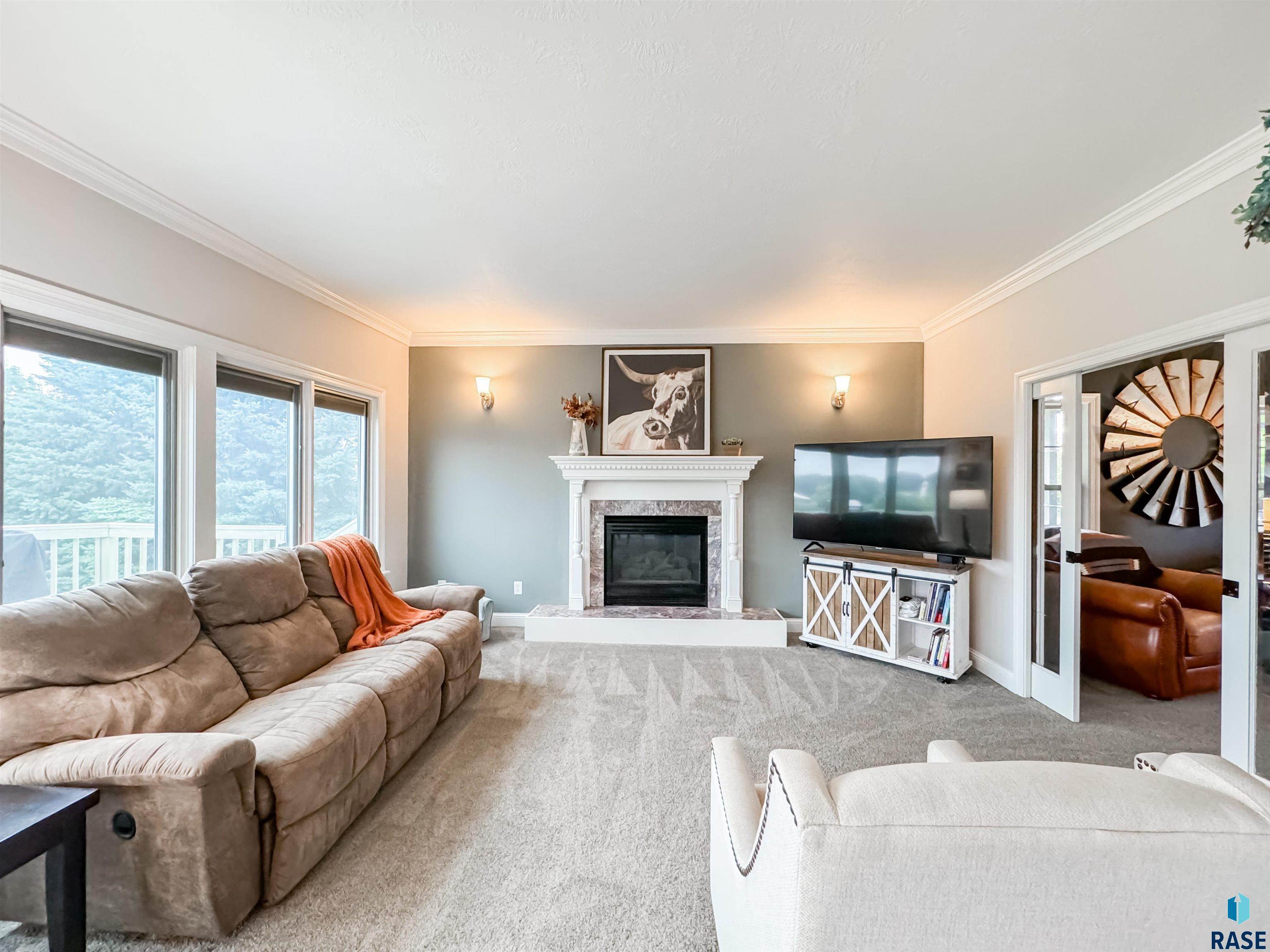 909 S Fawn Ct