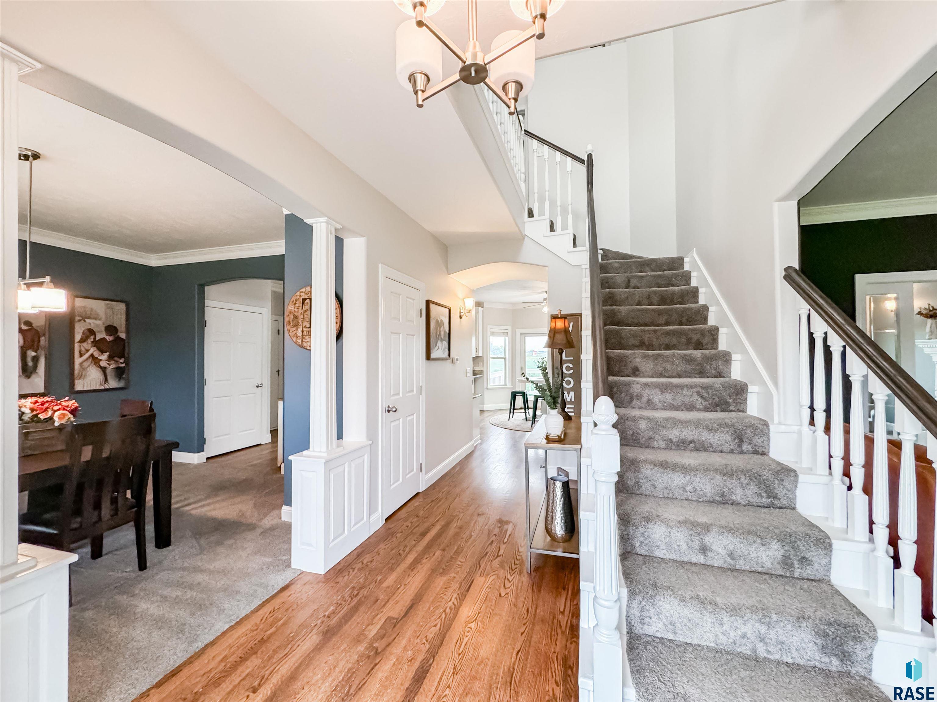 909 S Fawn Ct