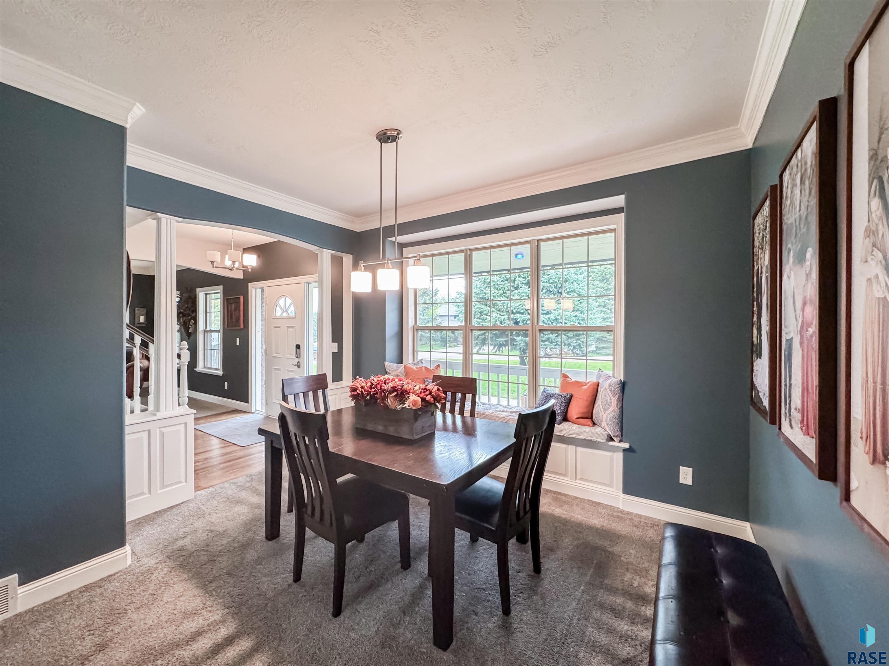 909 S Fawn Ct