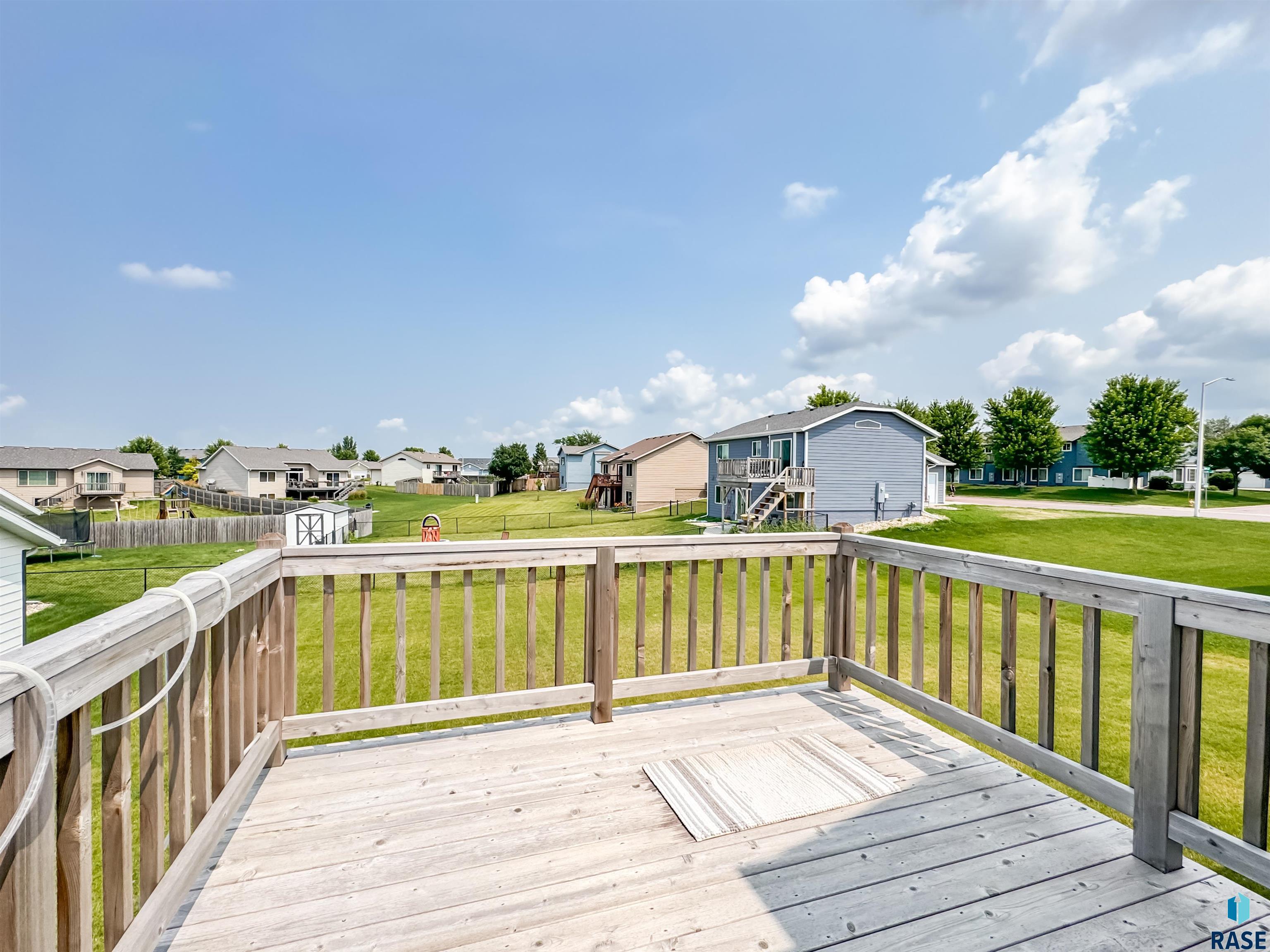 5604 W Holbrook Cir