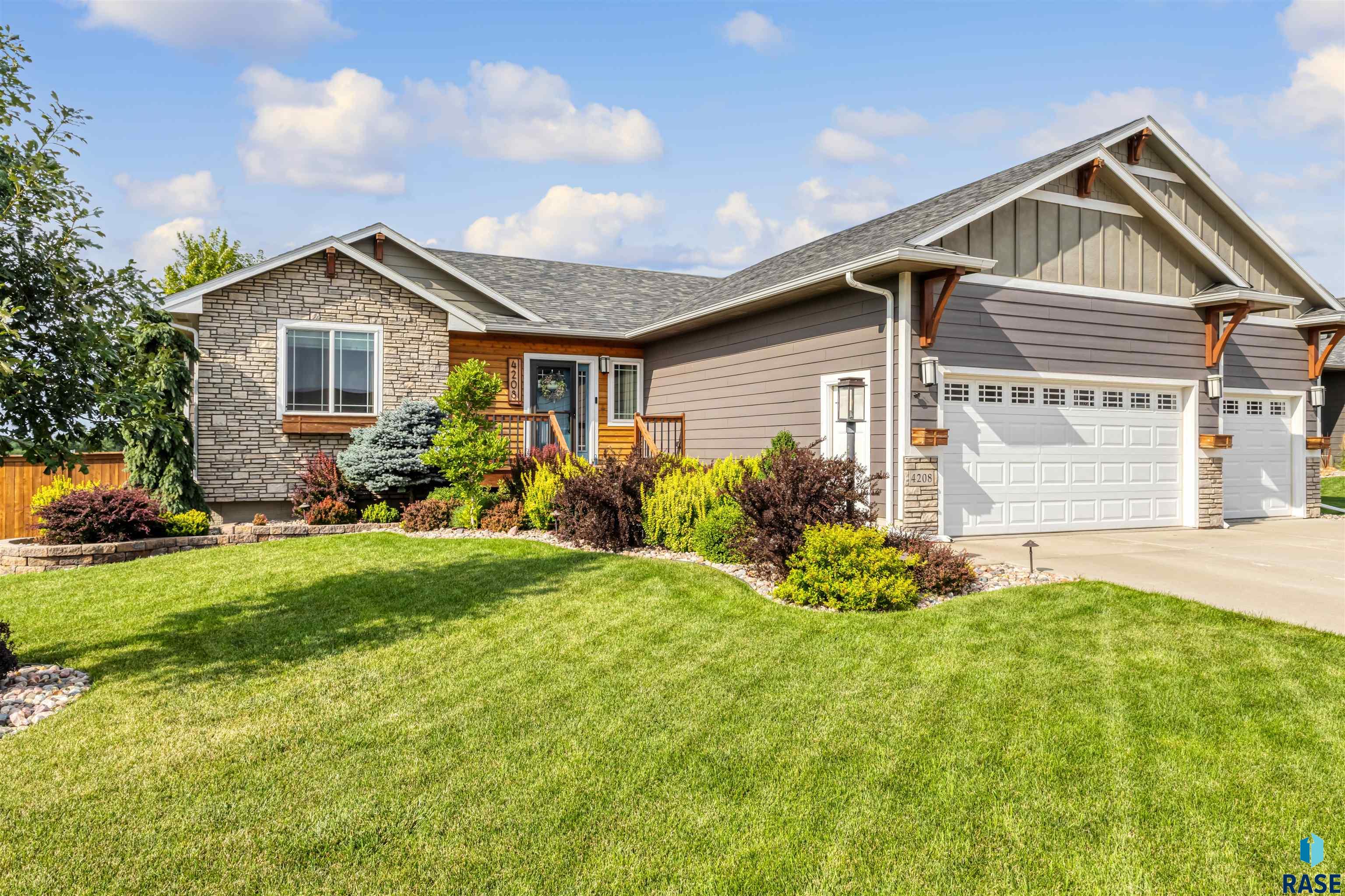 4208 W Explorer Cir