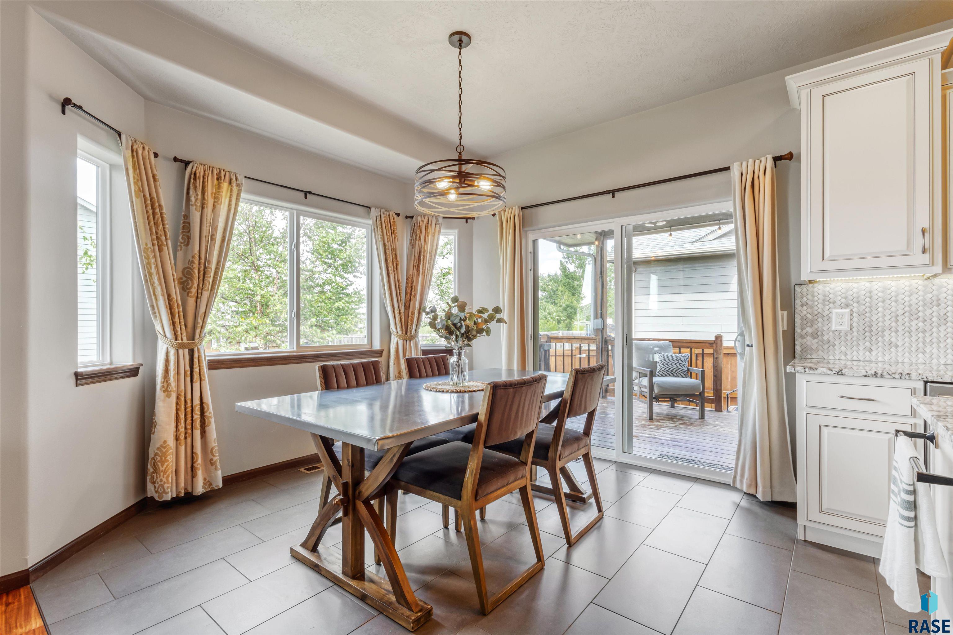 4208 W Explorer Cir