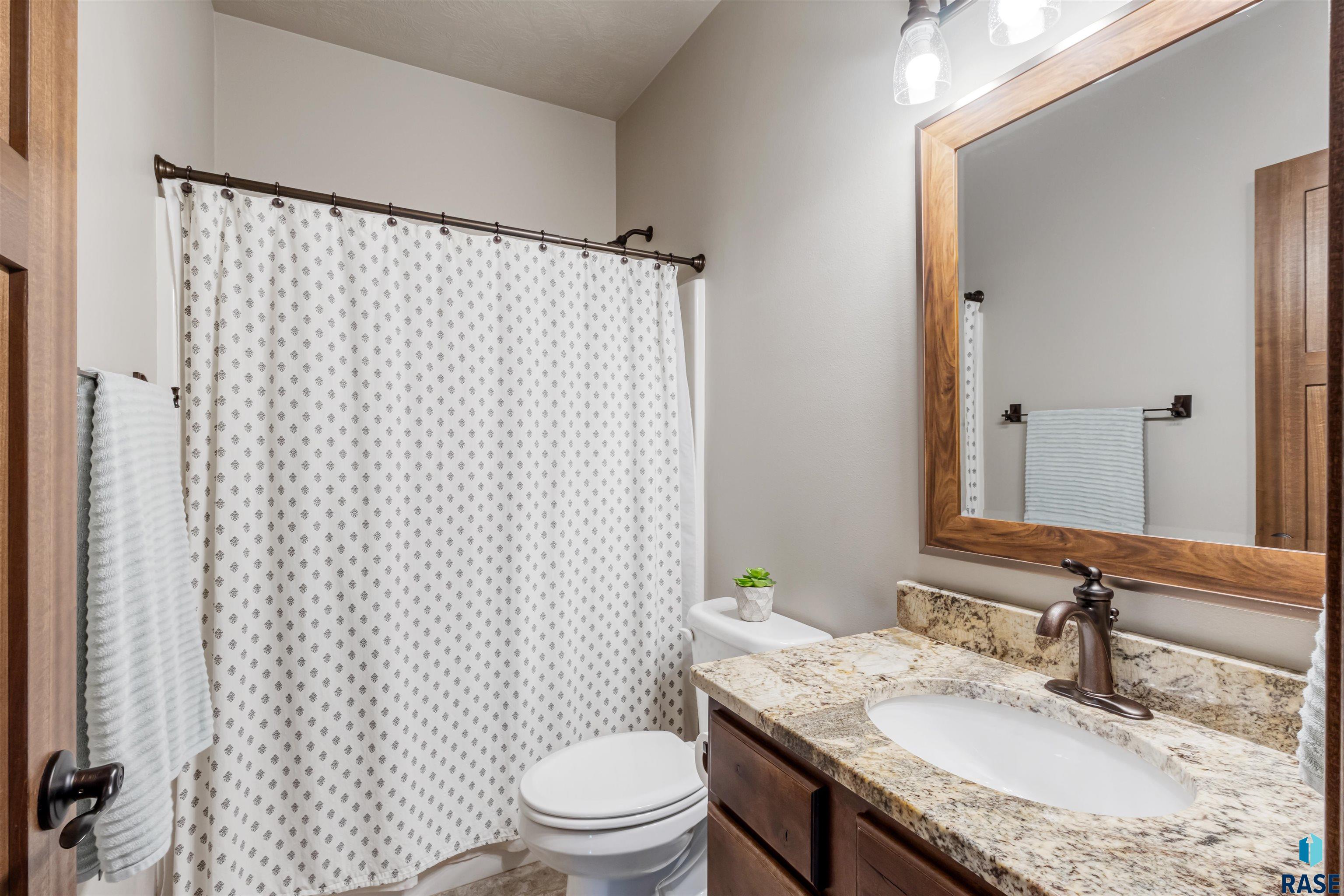 4208 W Explorer Cir