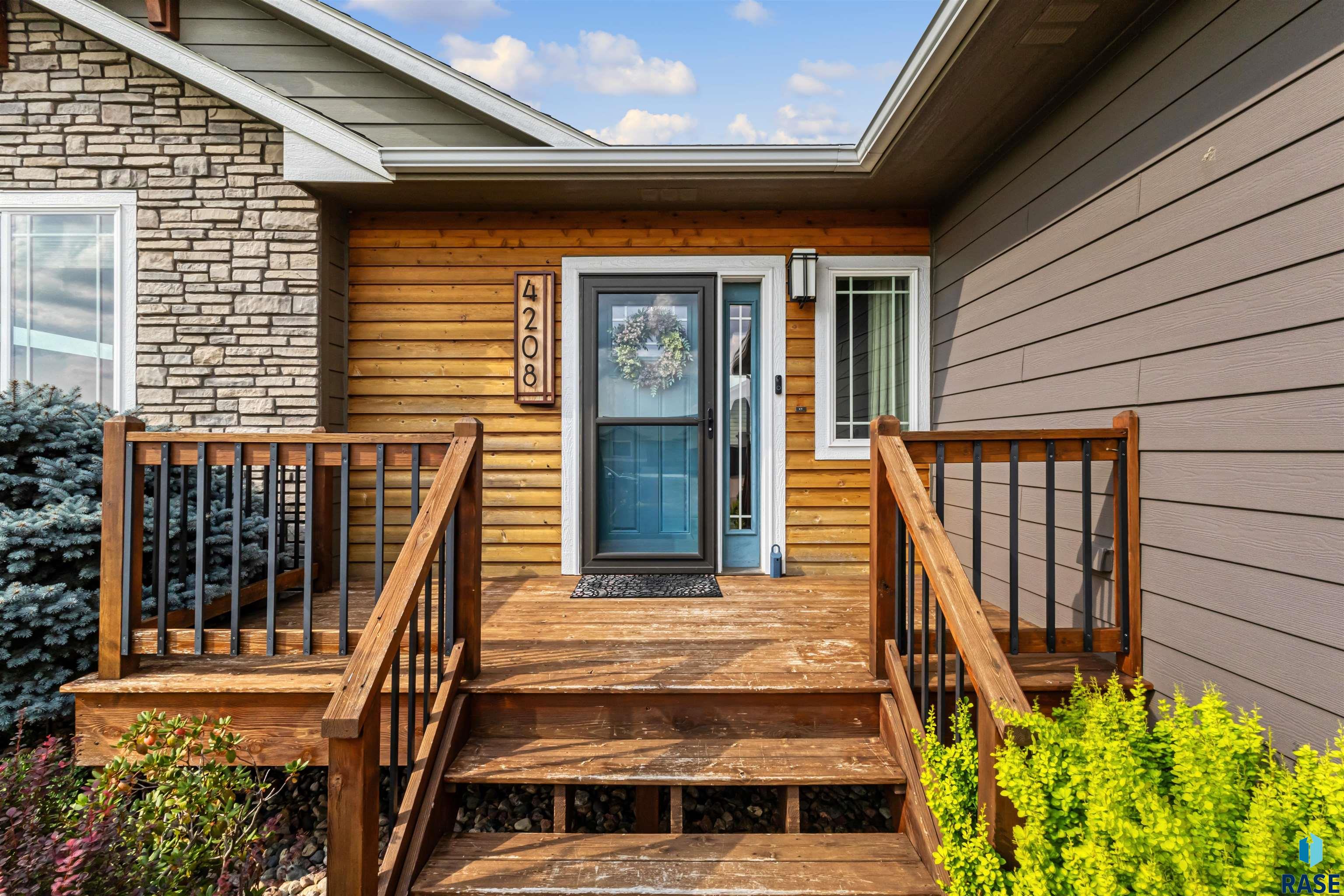 4208 W Explorer Cir