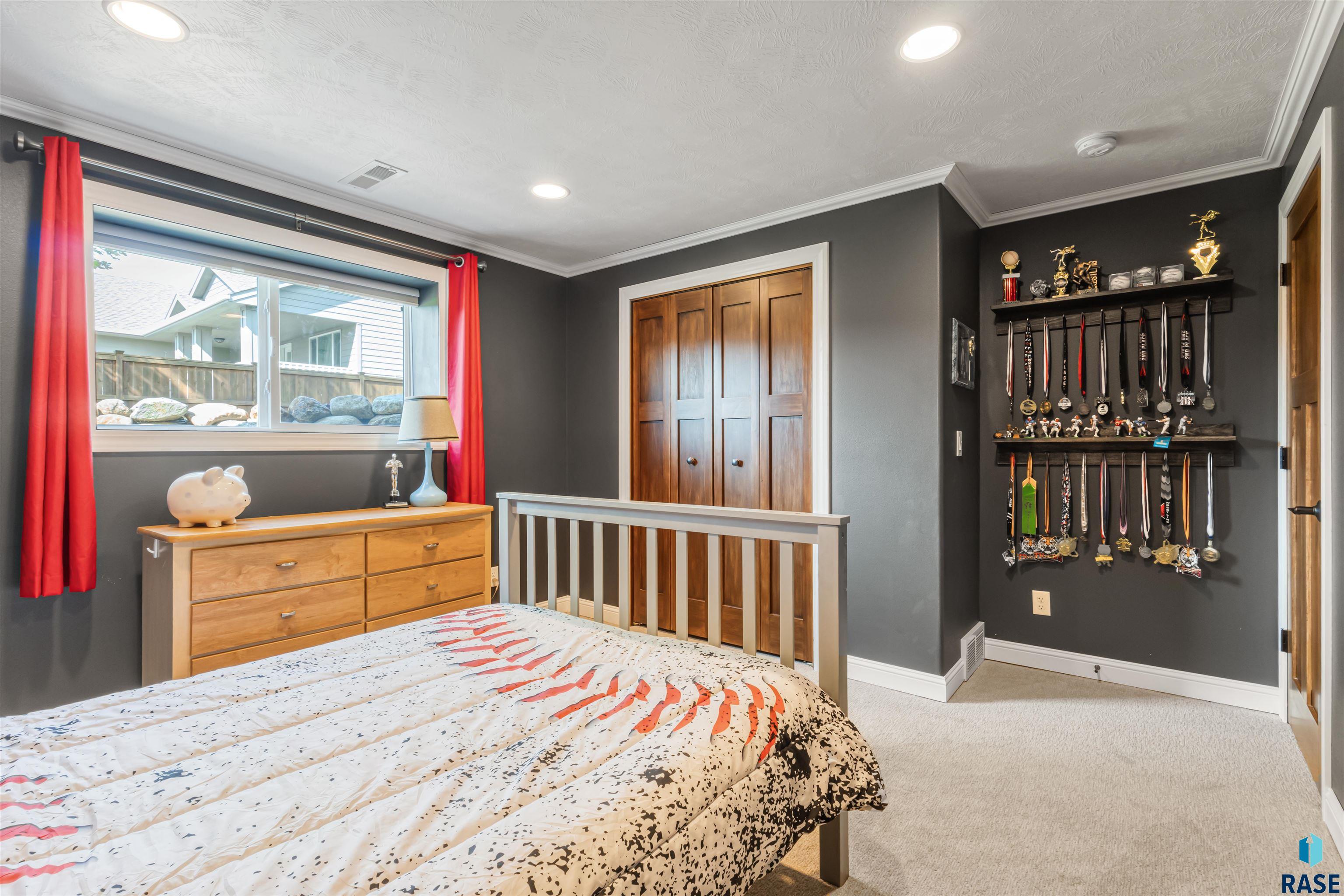 4208 W Explorer Cir