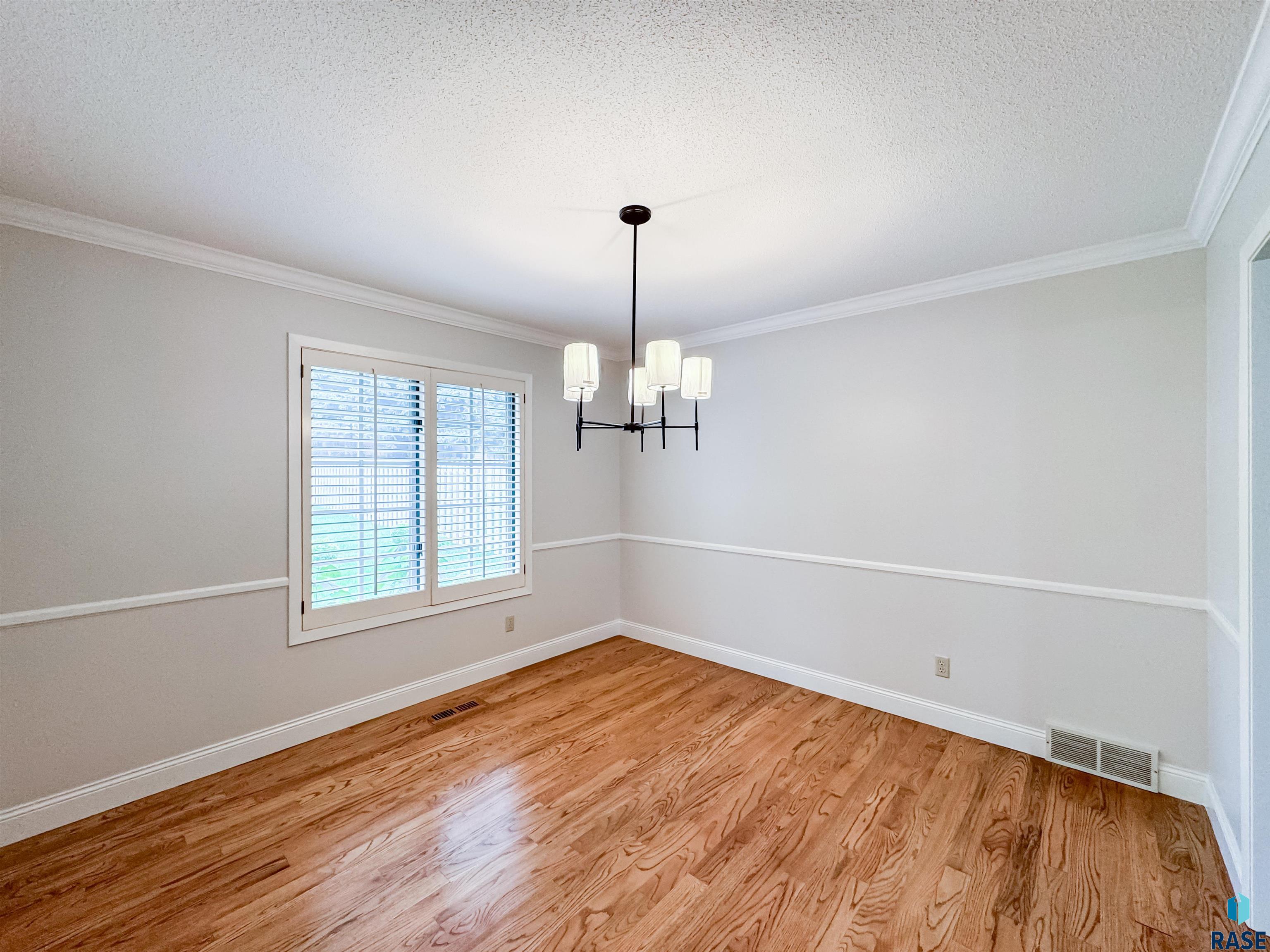 2600 E Marson Dr
