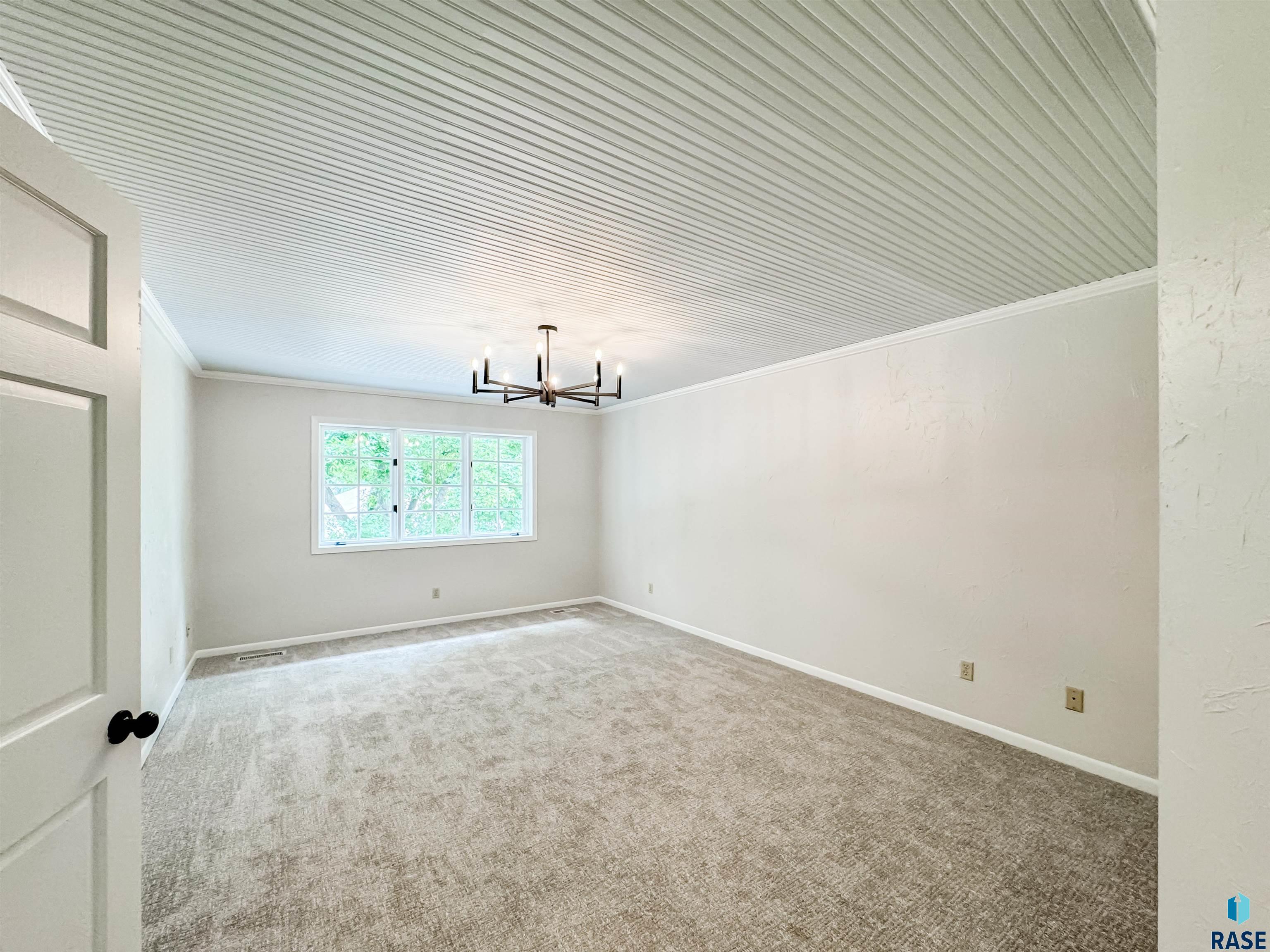 2600 E Marson Dr