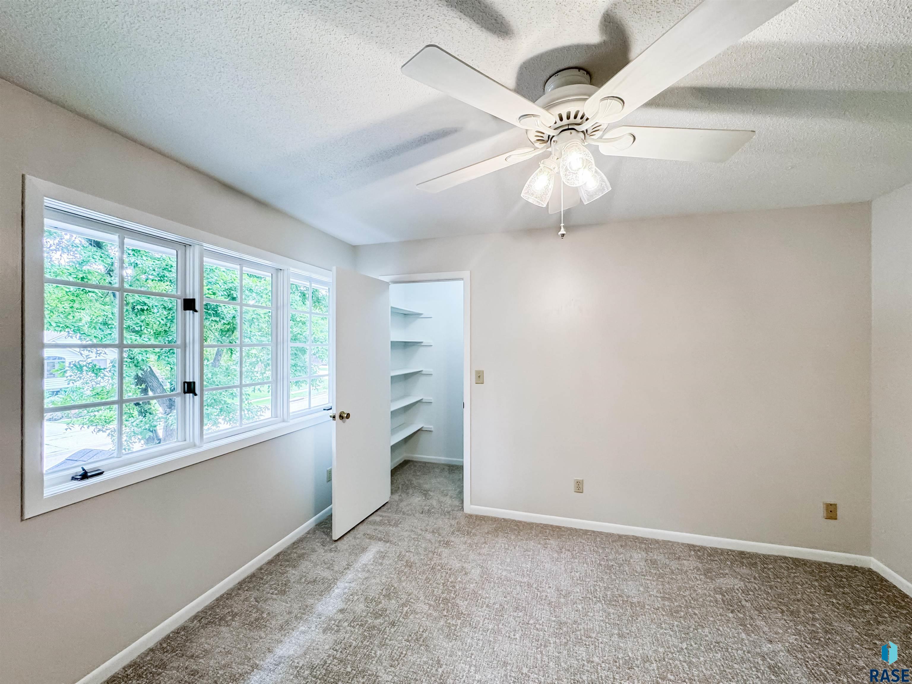 2600 E Marson Dr