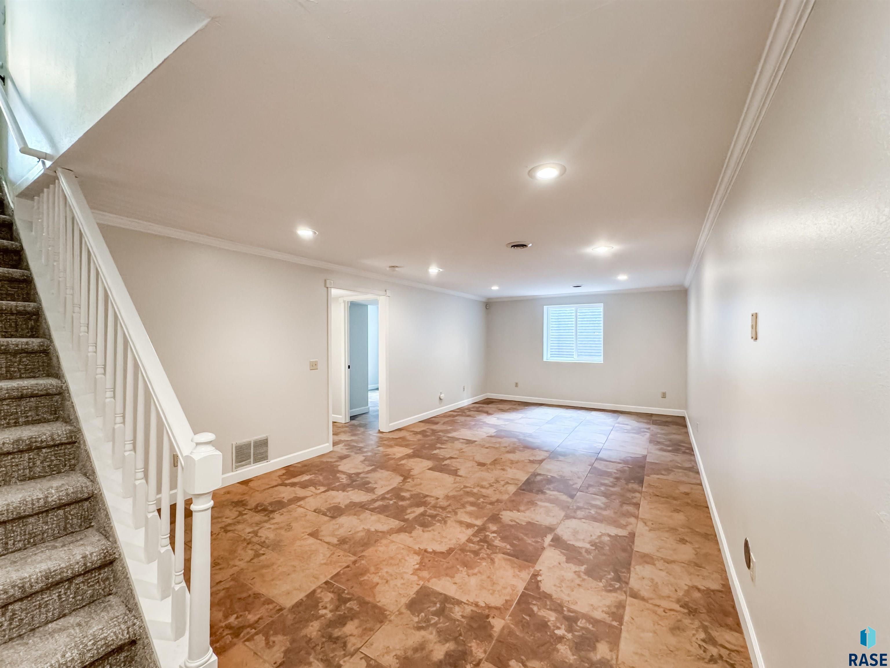 2600 E Marson Dr