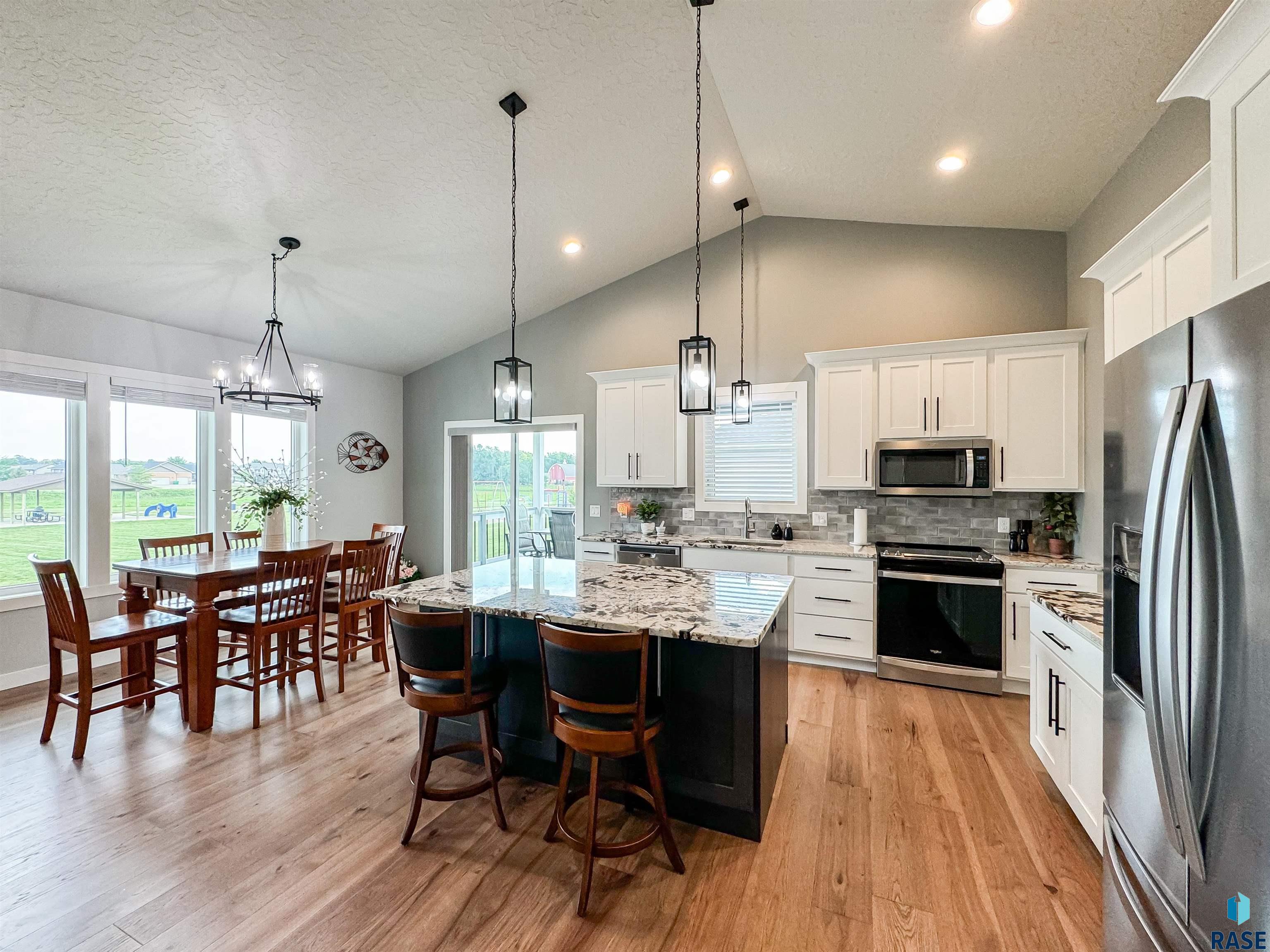 810 Johnson Creek Ct