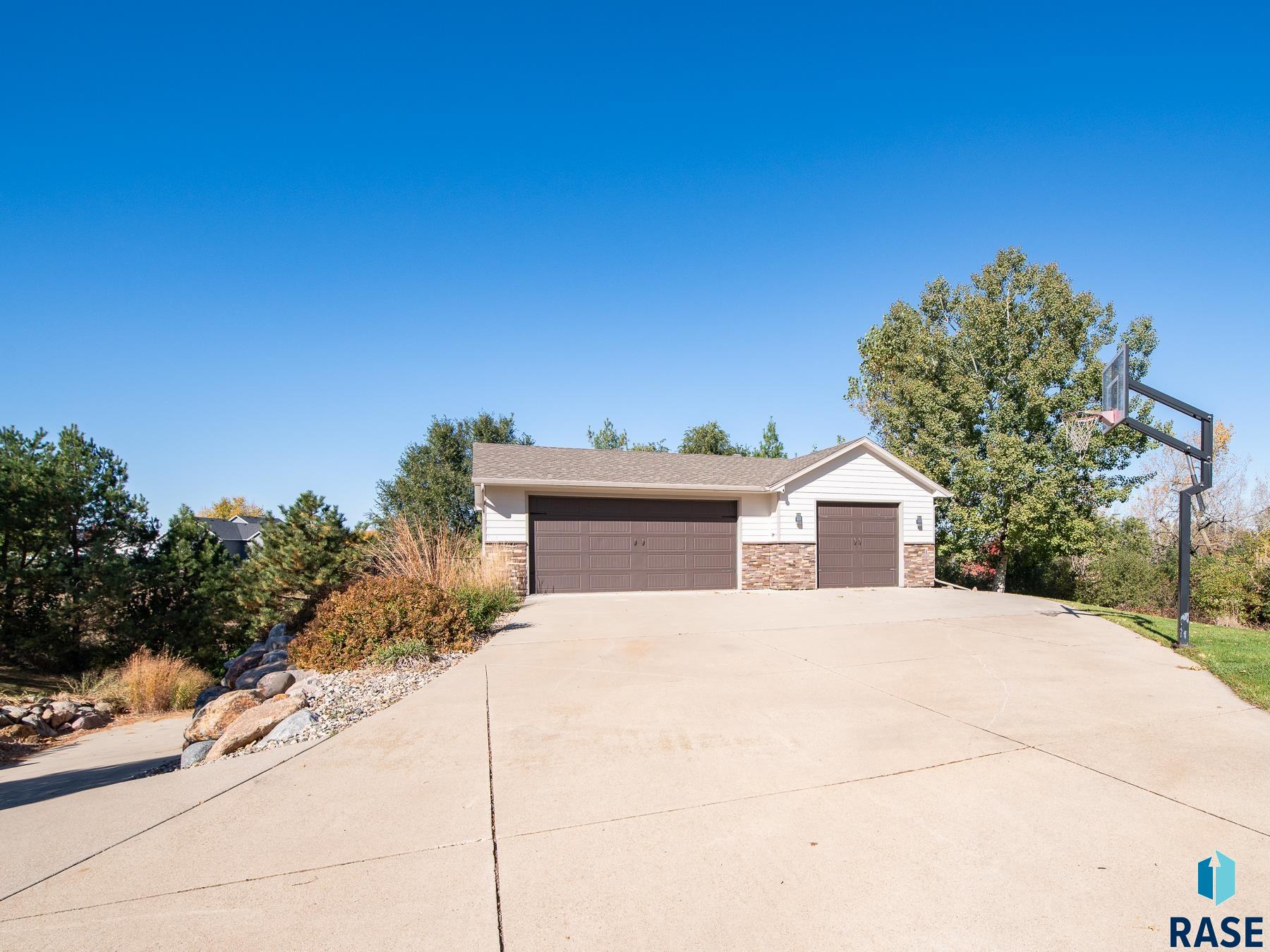 47936 Copperwood Cir