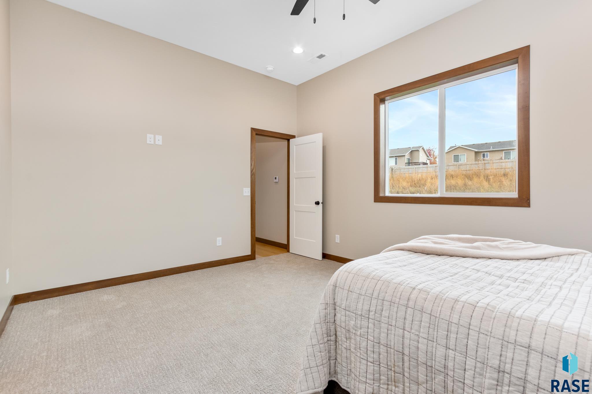 5517 W Liberator Cir