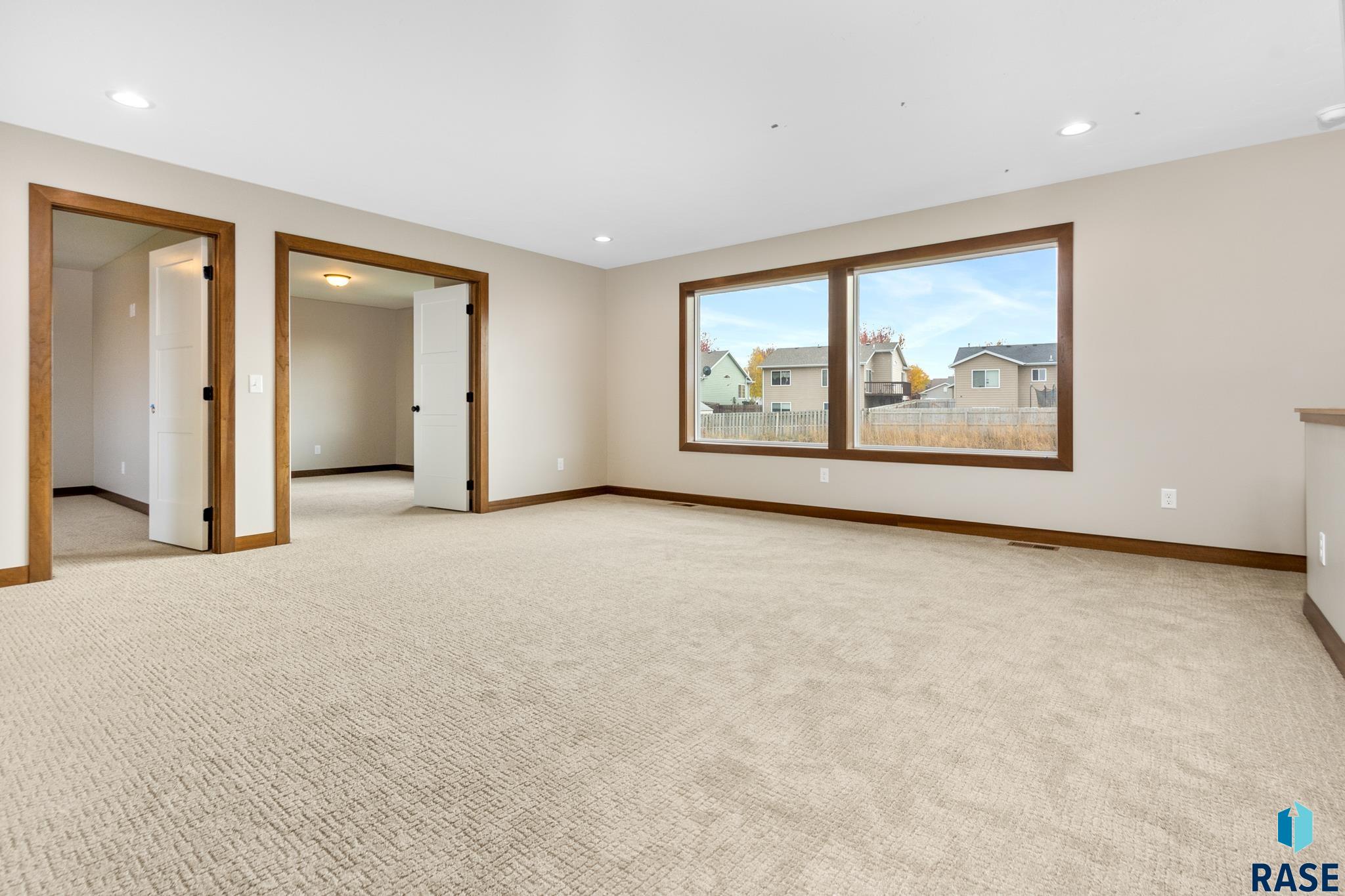 5517 W Liberator Cir