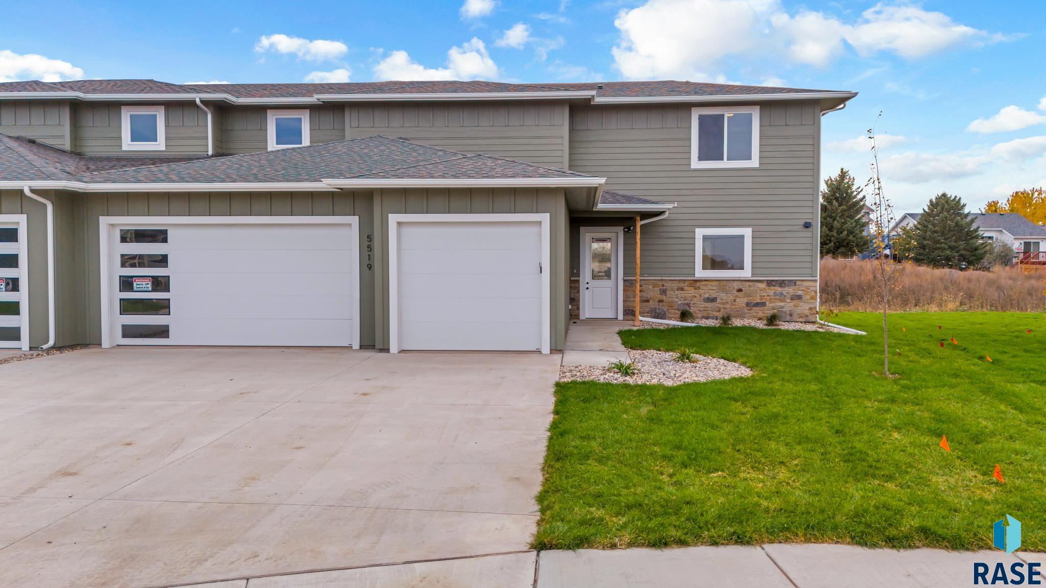 5519 W Liberator Cir