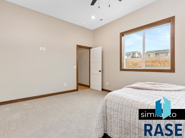 5519 W Liberator Cir