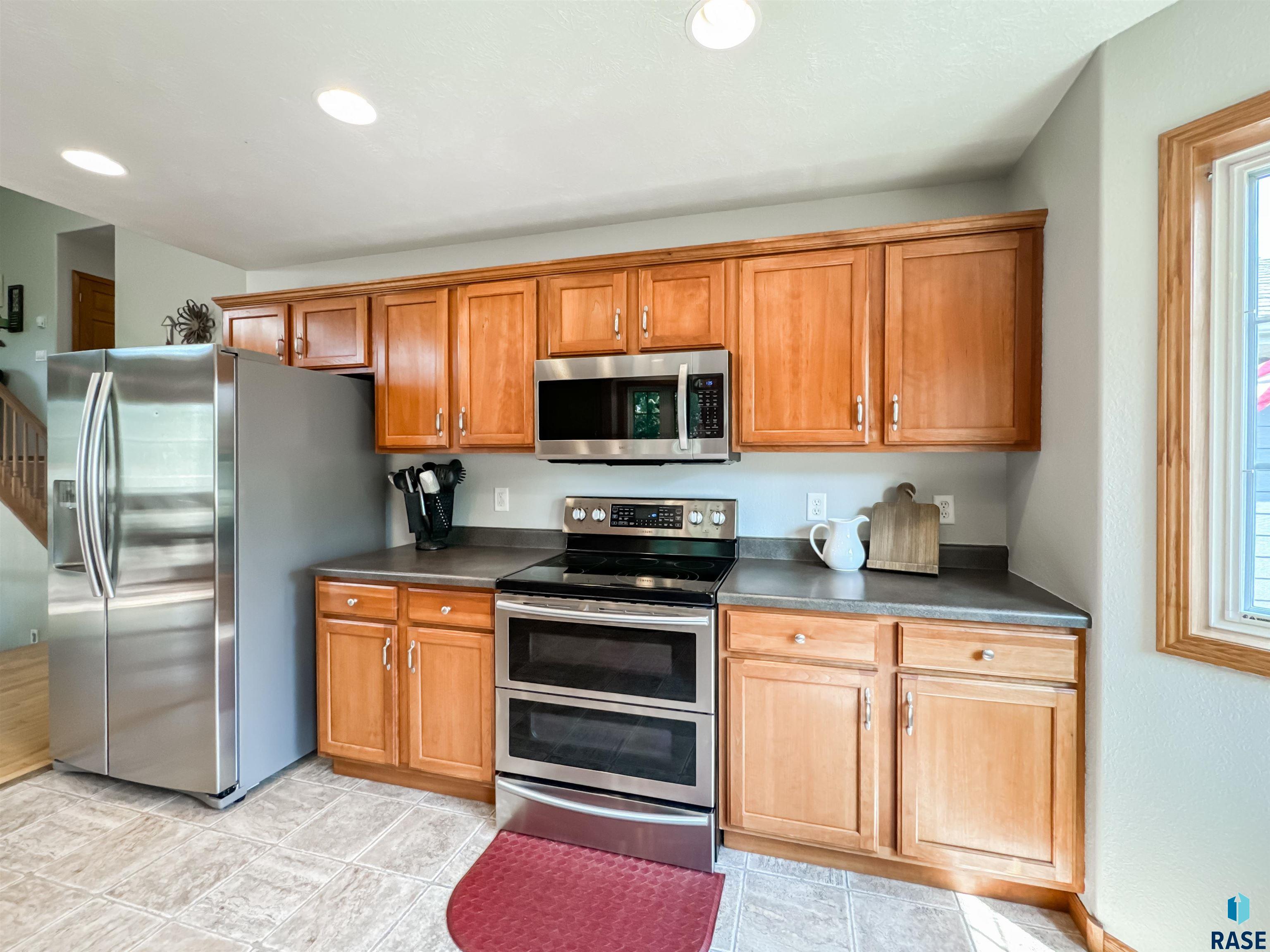 840 Cathy Dr