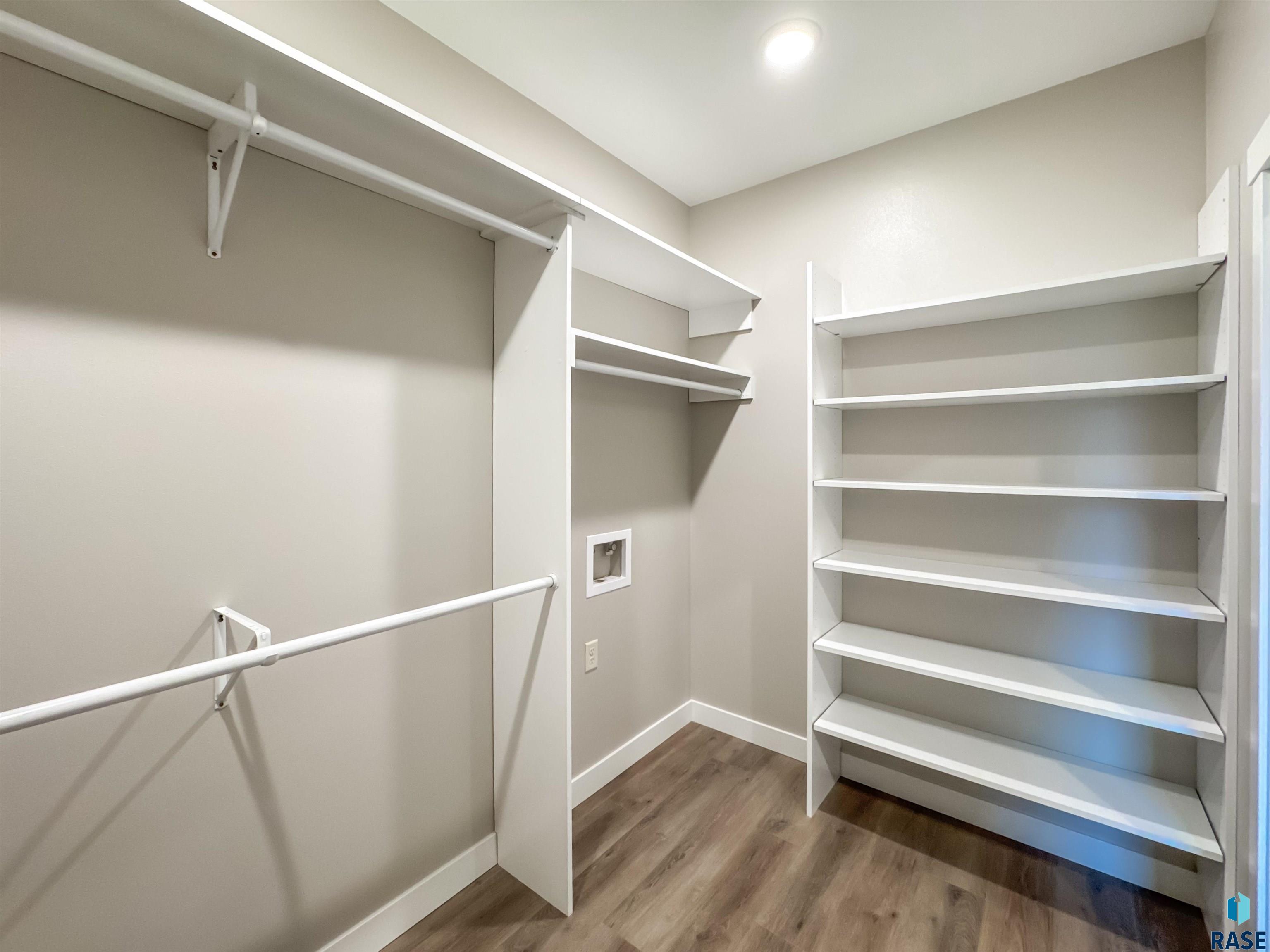 303 Rebecca Ln