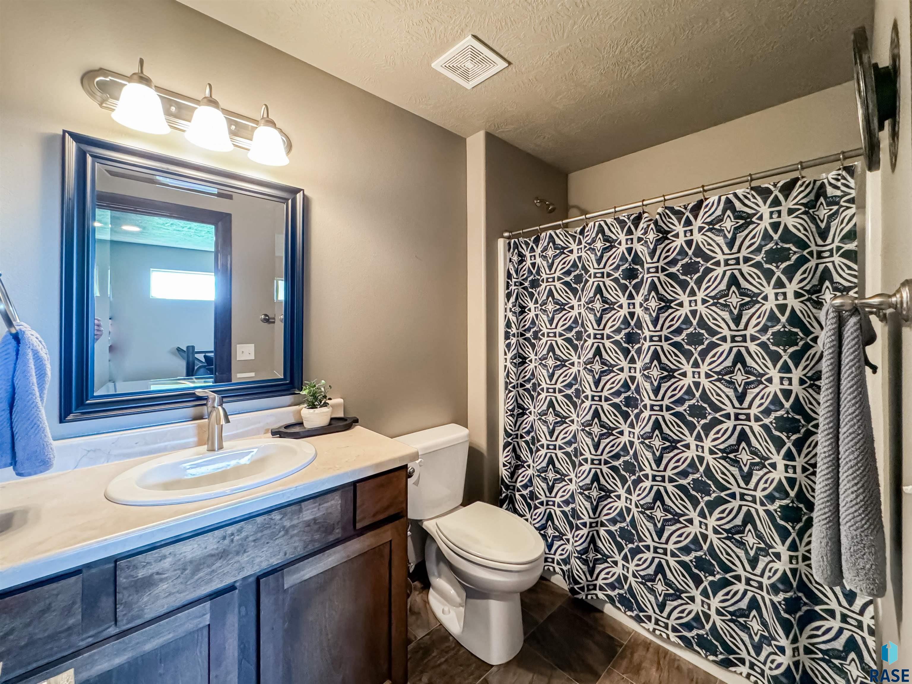 5823 S Bounty Pl