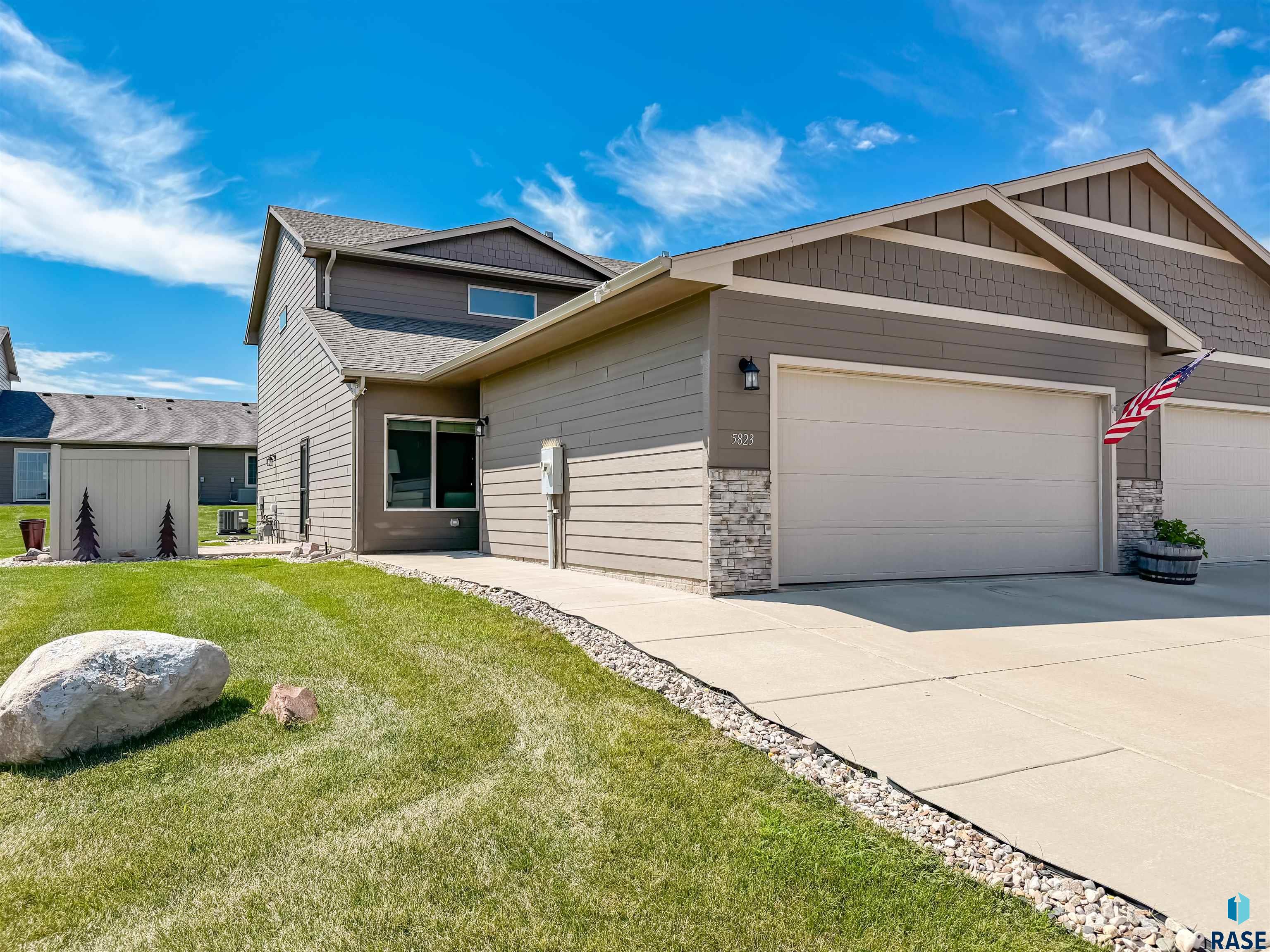 5823 S Bounty Pl