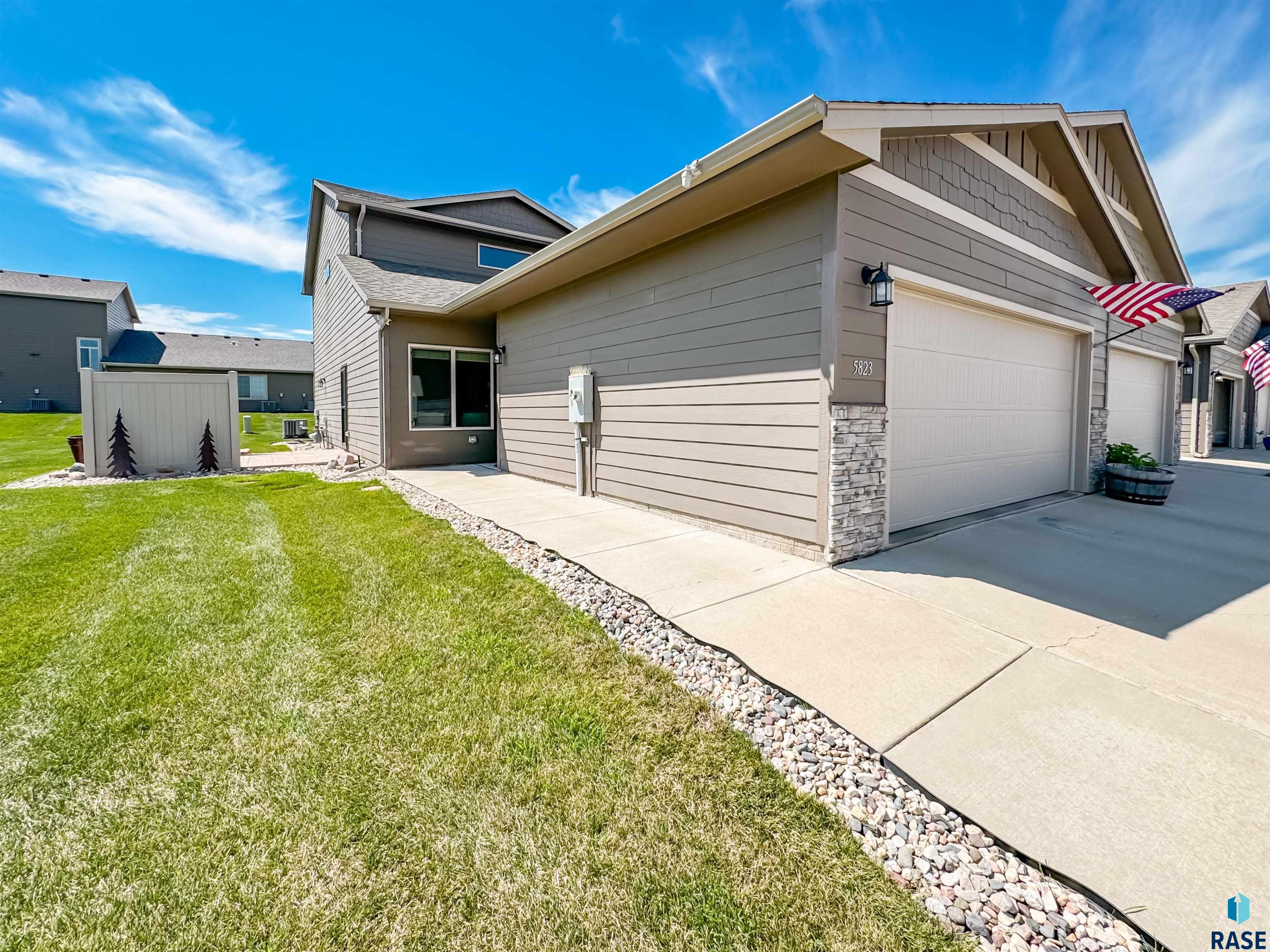 5823 S Bounty Pl